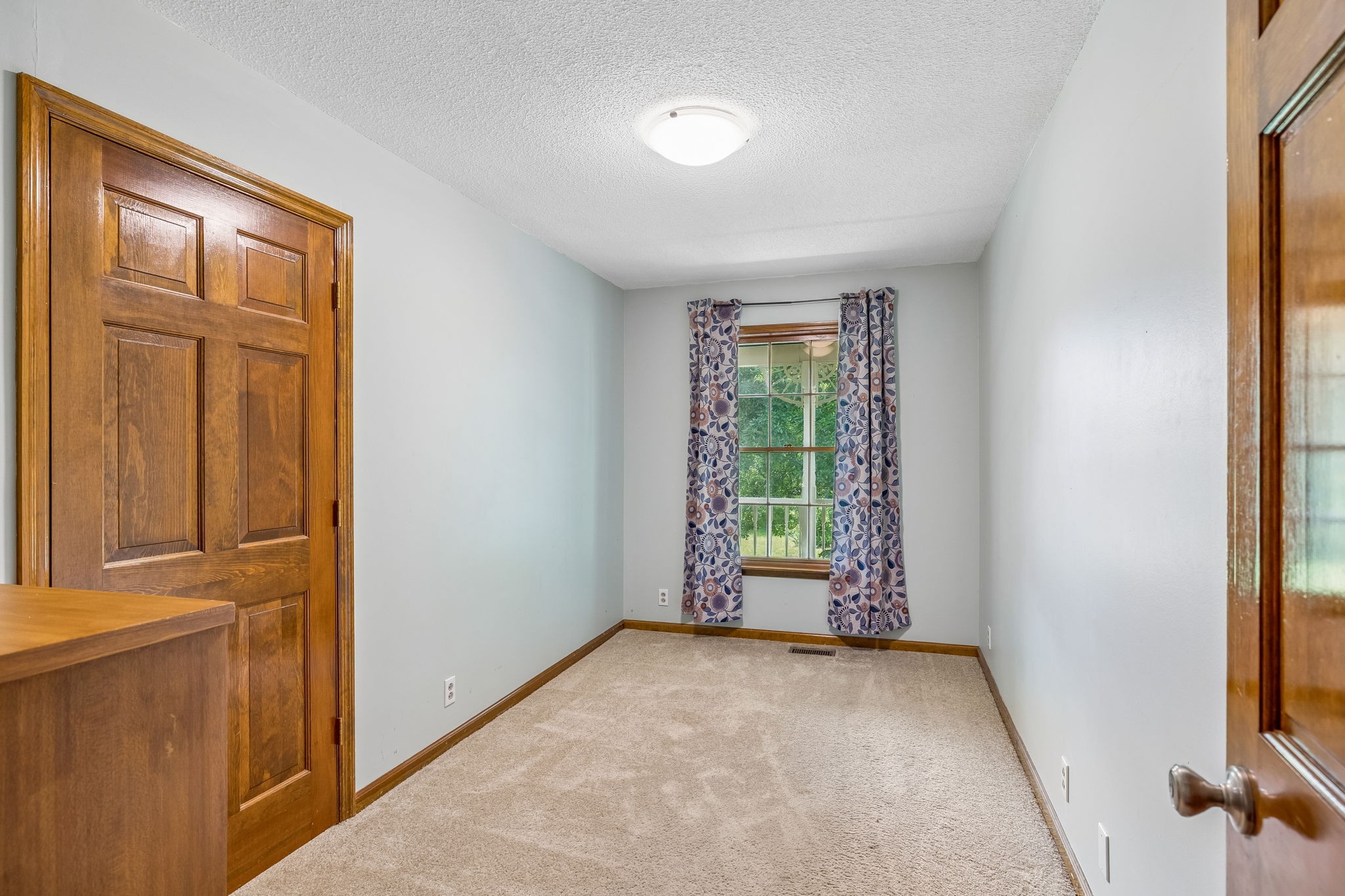 1533 Iron Bridge Rd
