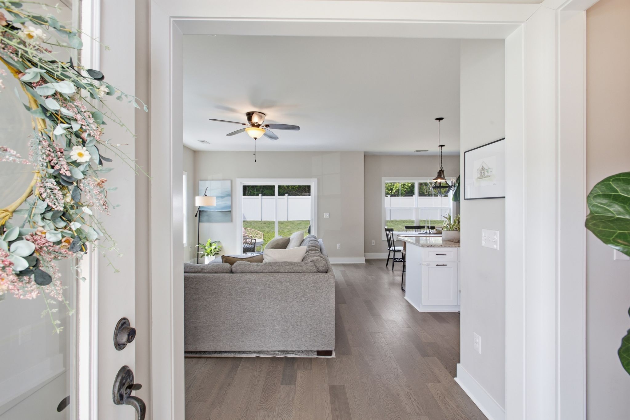 1005 Sycamore Rdg, E