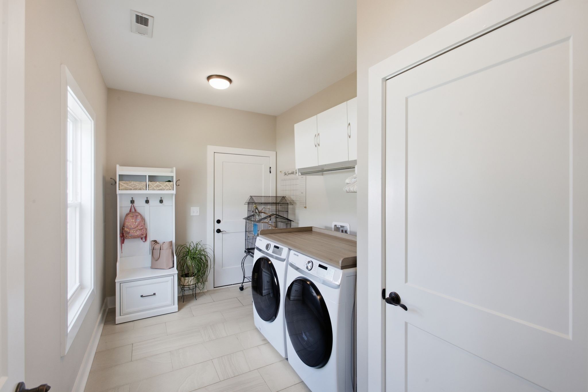 1005 Sycamore Rdg, E
