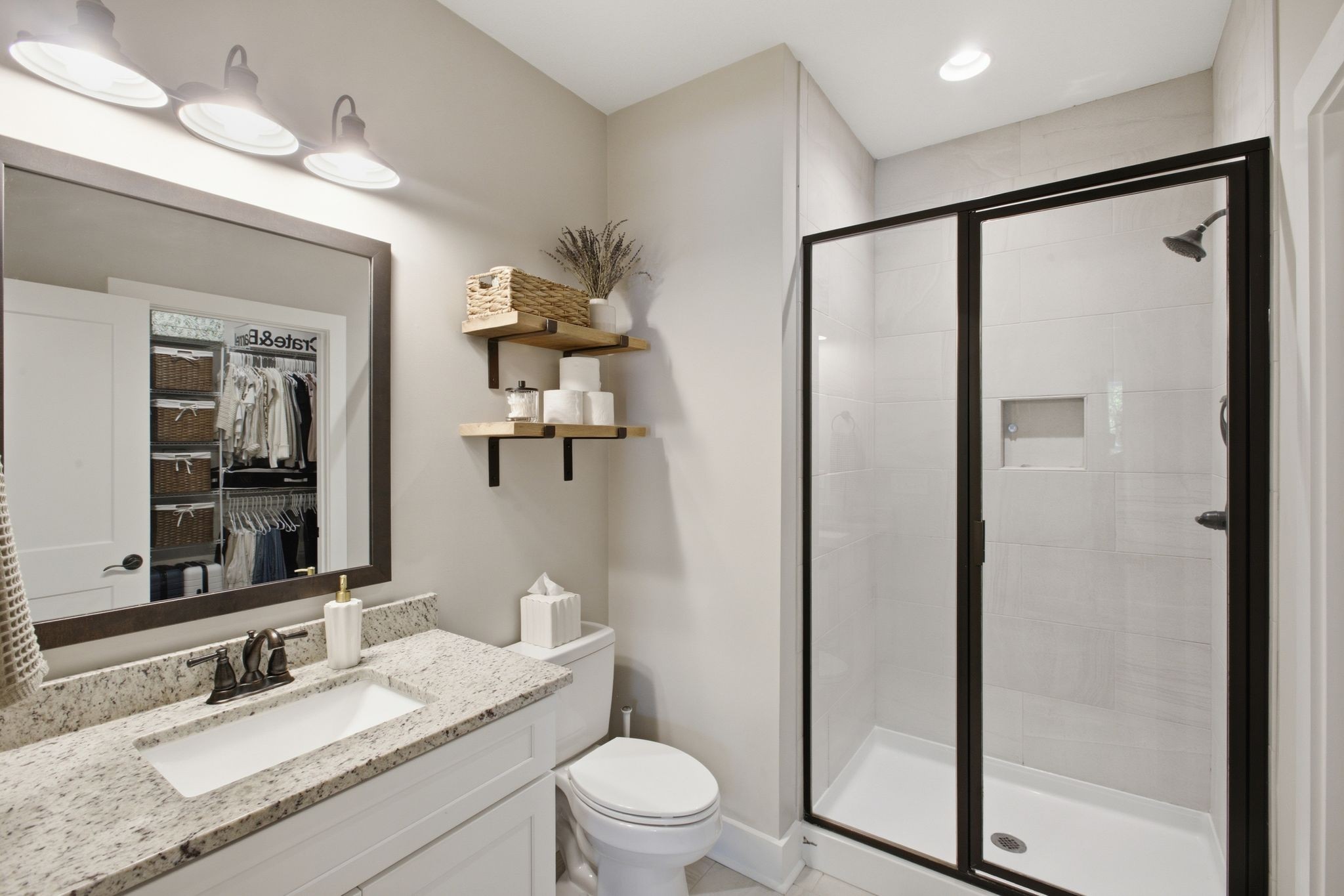 1005 Sycamore Rdg, E