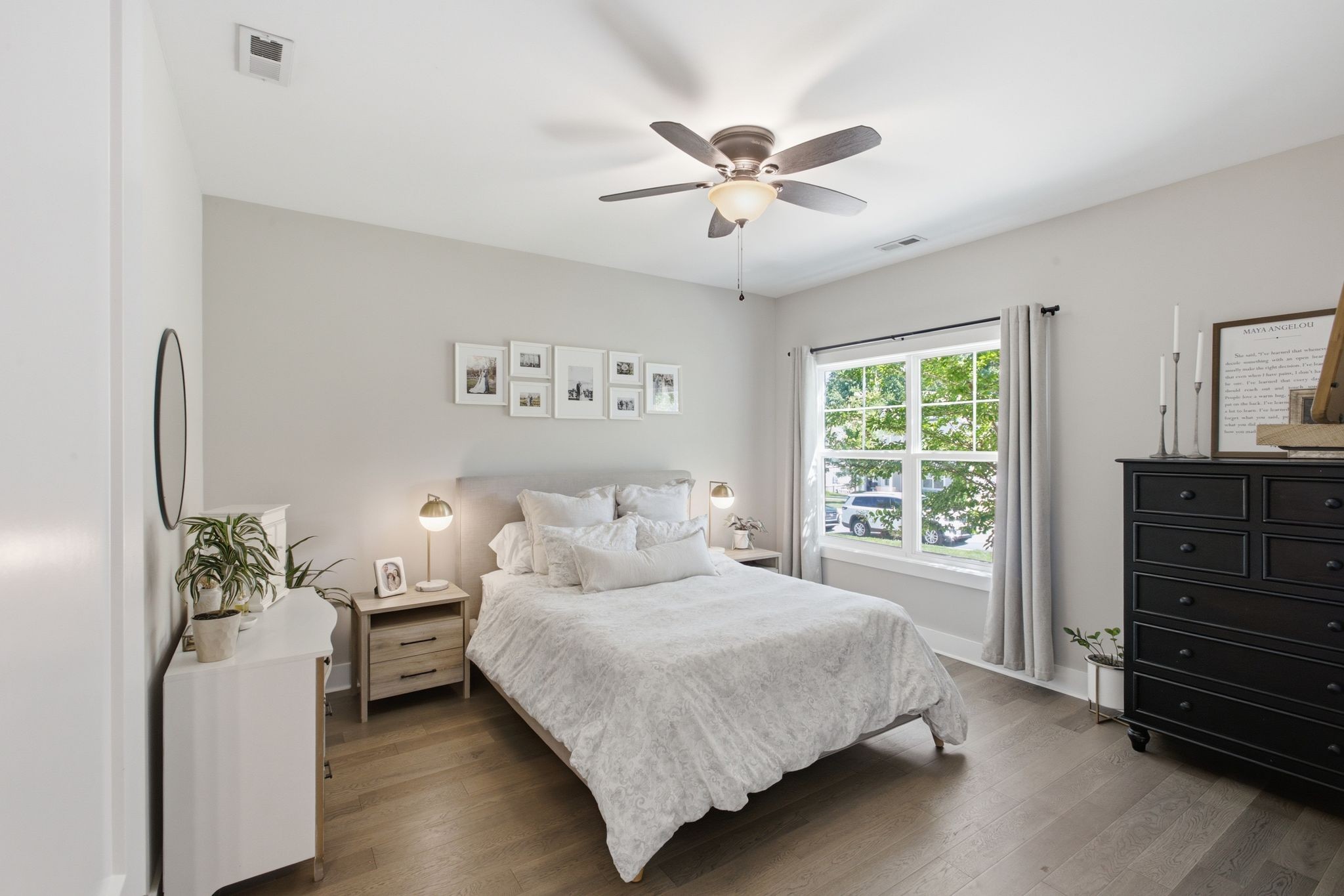 1005 Sycamore Rdg, E