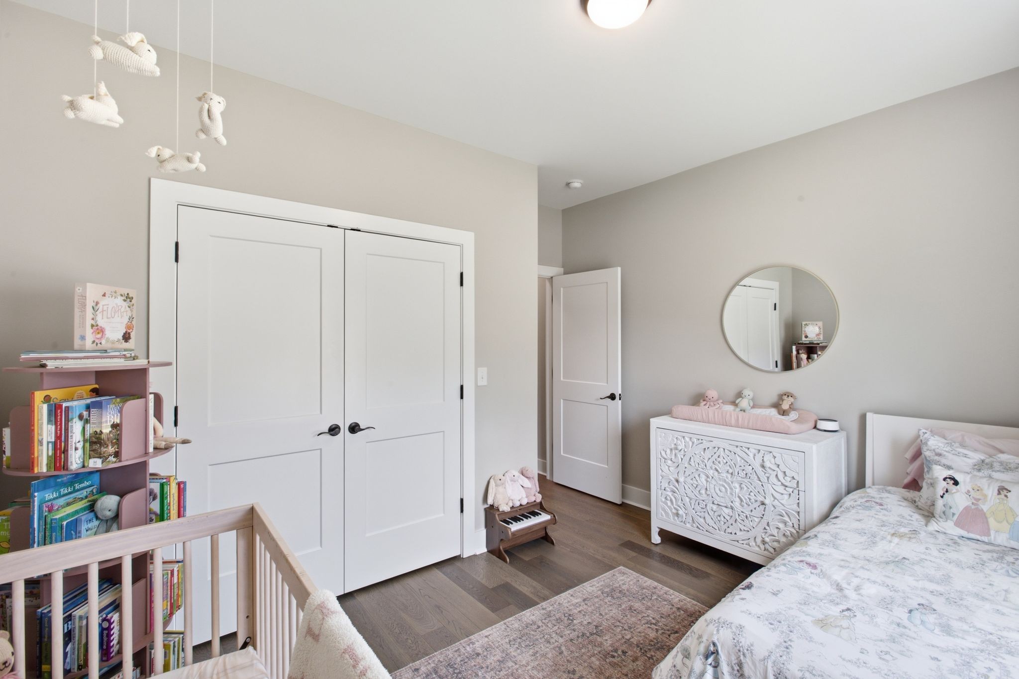 1005 Sycamore Rdg, E