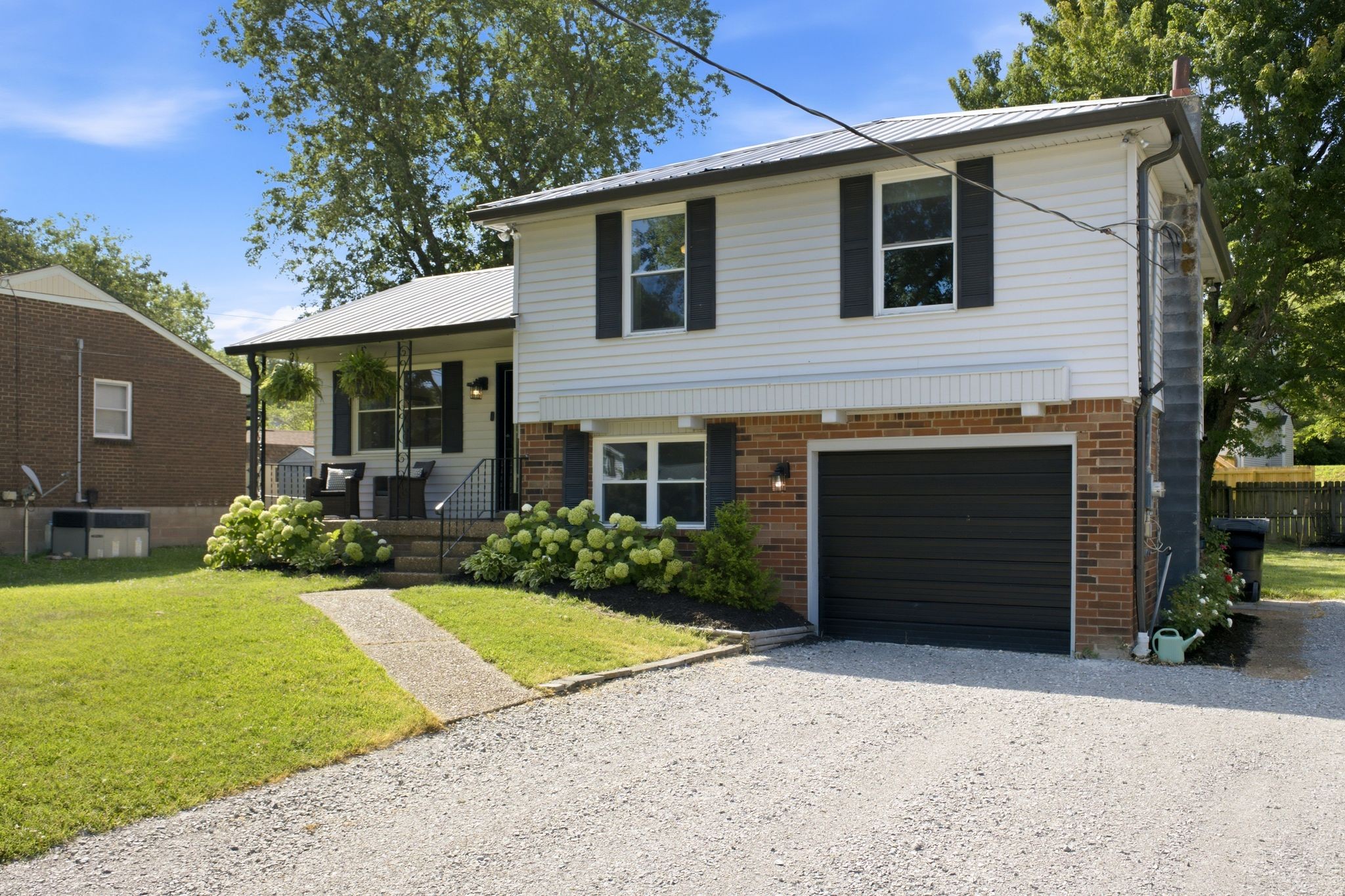 114 Flintlock Dr