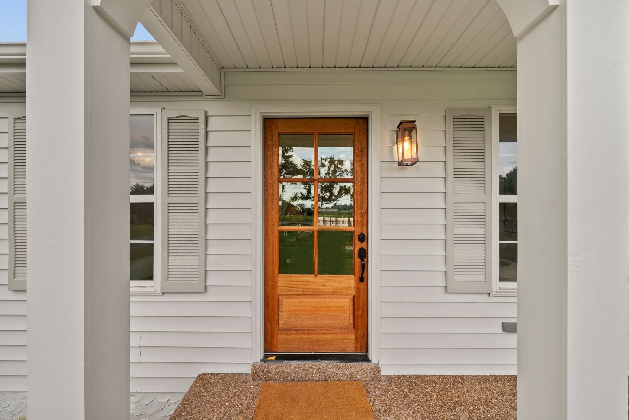 1132 Peter Pond Rd