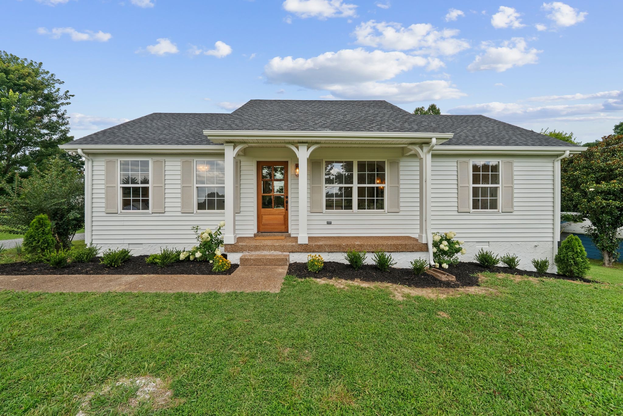 1132 Peter Pond Rd