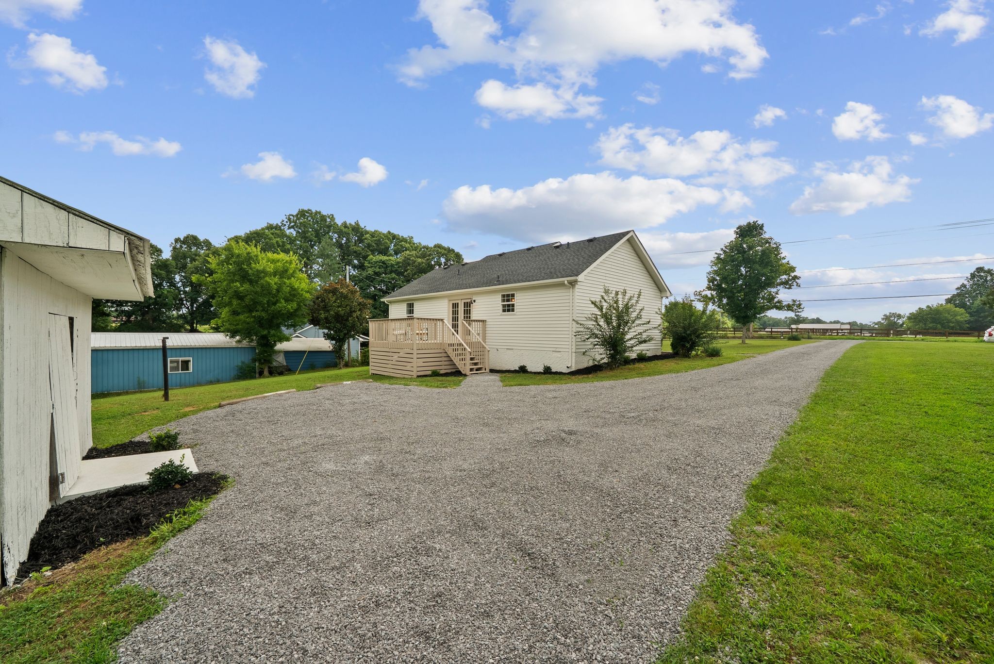 1132 Peter Pond Rd