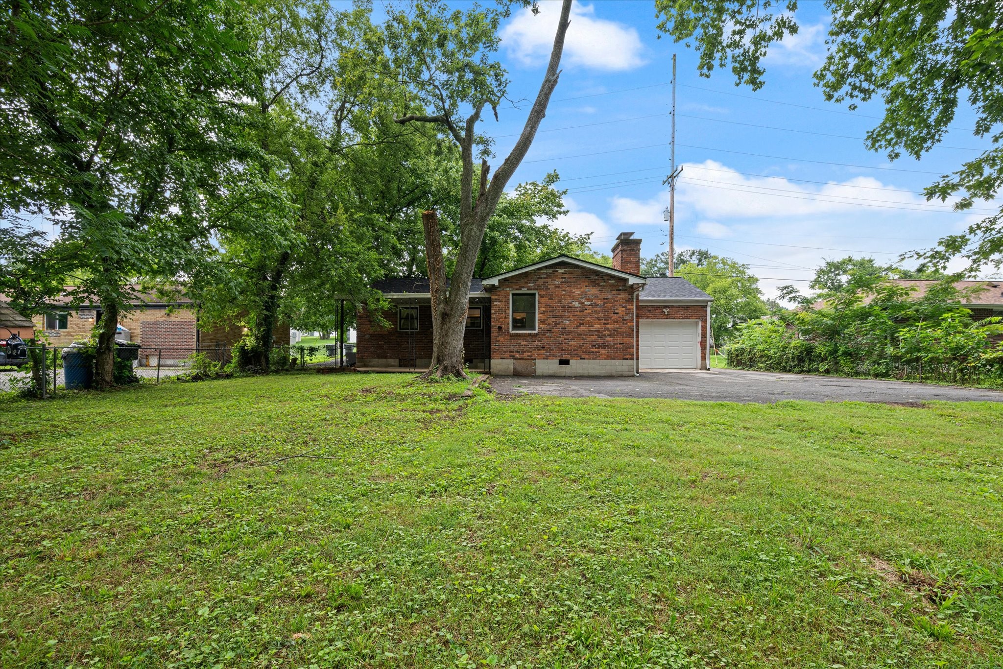 4981 Edmondson Pike