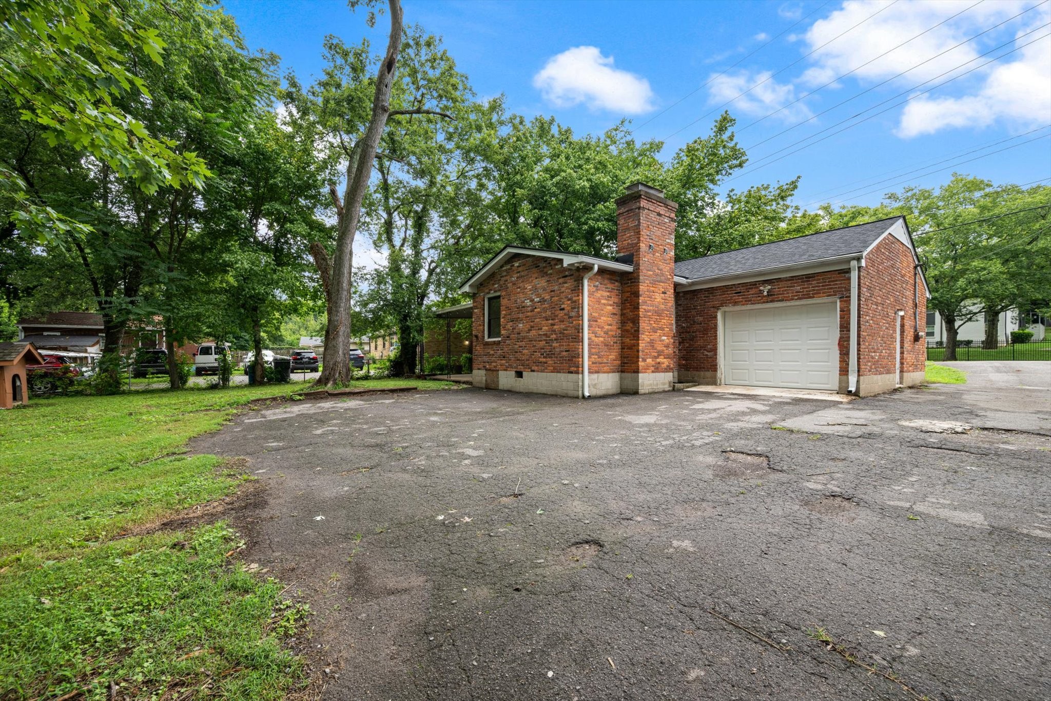4981 Edmondson Pike