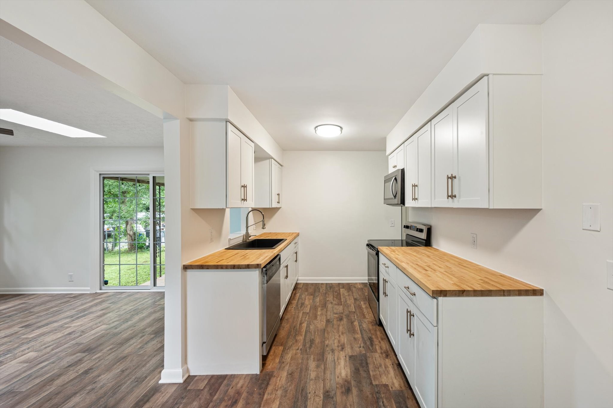 4981 Edmondson Pike