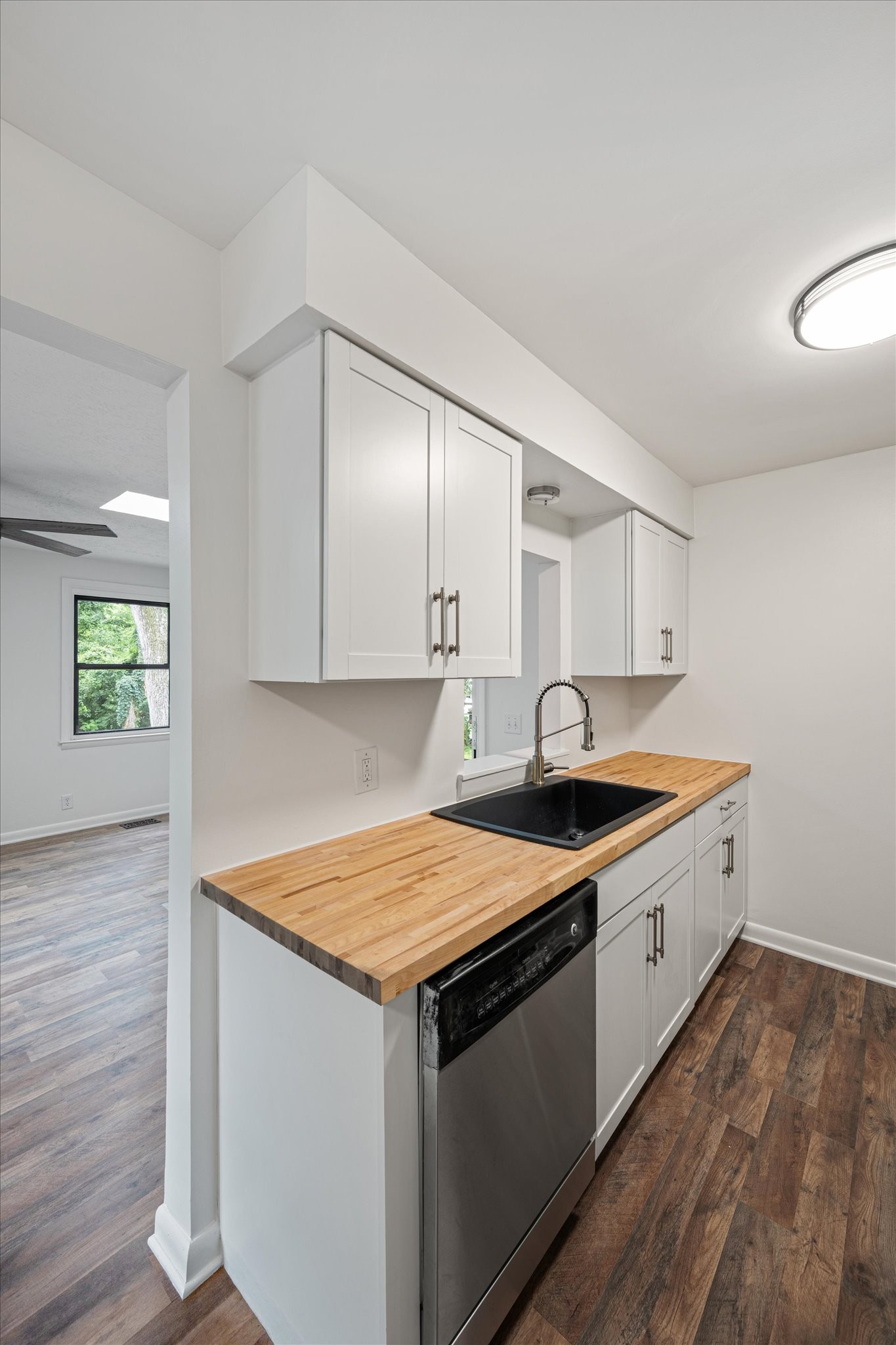 4981 Edmondson Pike