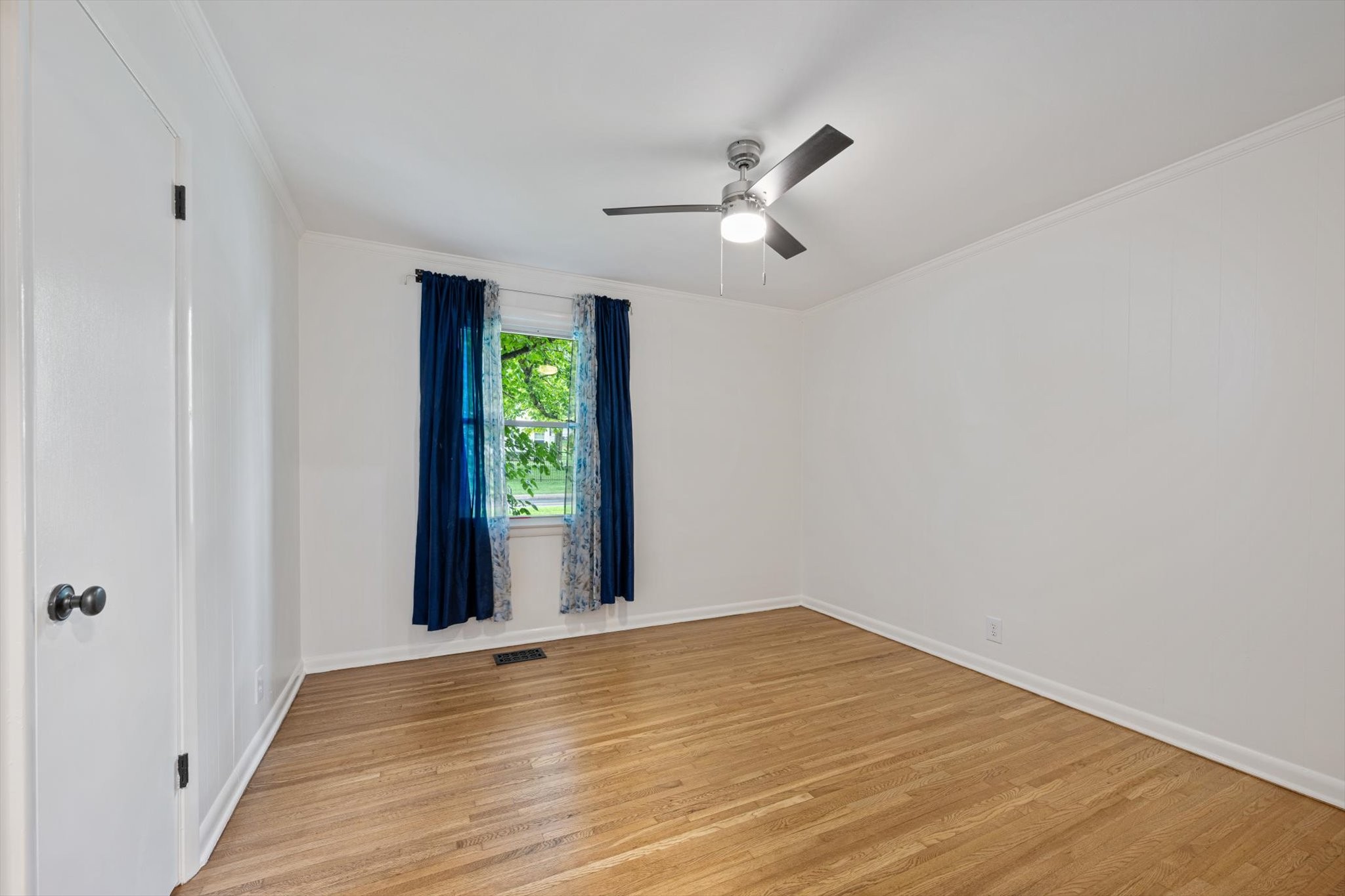 4981 Edmondson Pike
