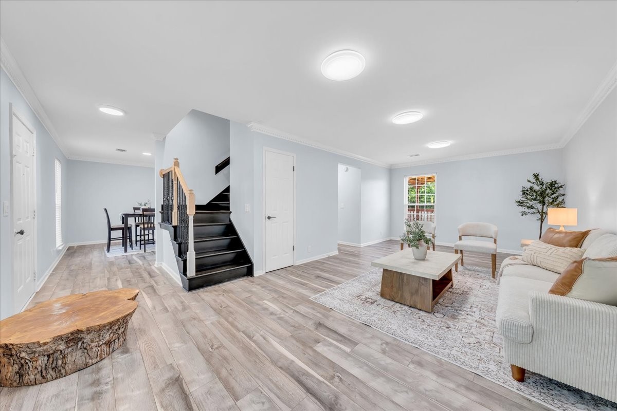 3313 Towne Ridge Dr