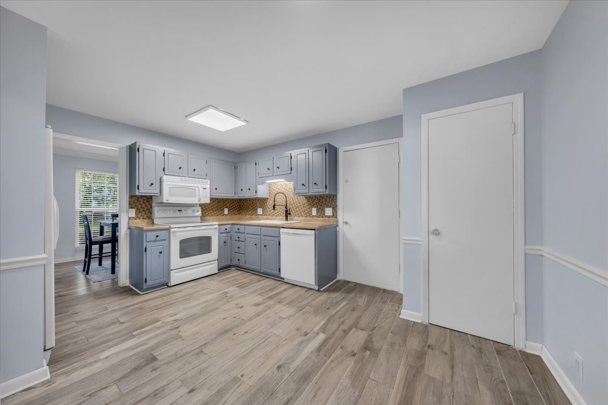 3313 Towne Ridge Dr