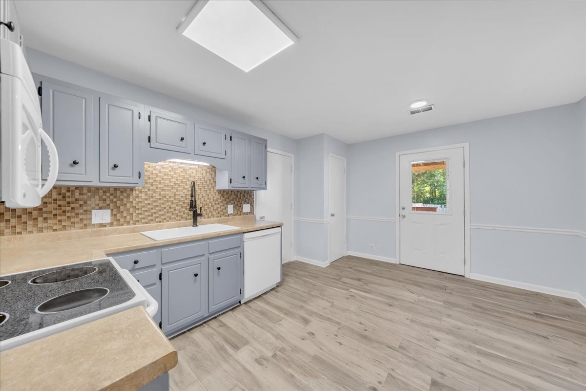 3313 Towne Ridge Dr