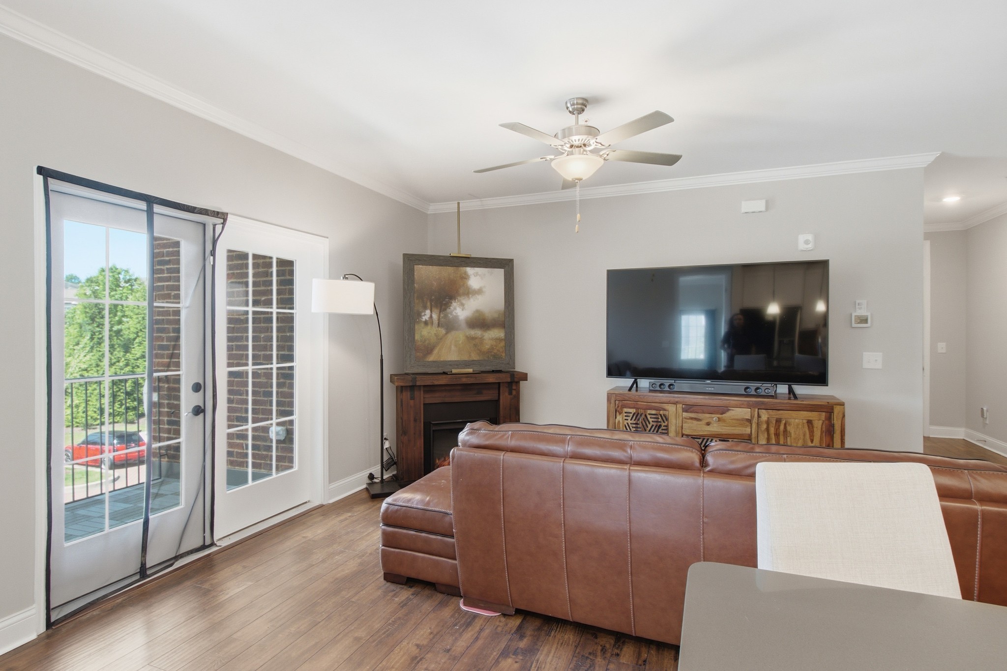 2089 Branford Pl Unit: 204