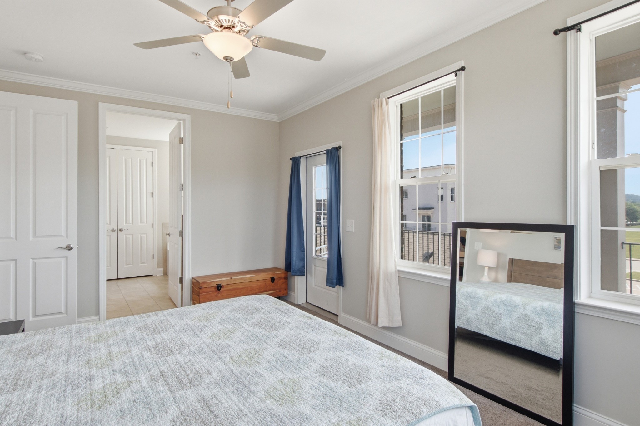 2089 Branford Pl Unit: 204