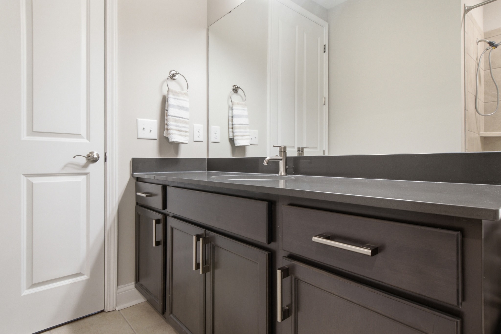 2089 Branford Pl Unit: 204