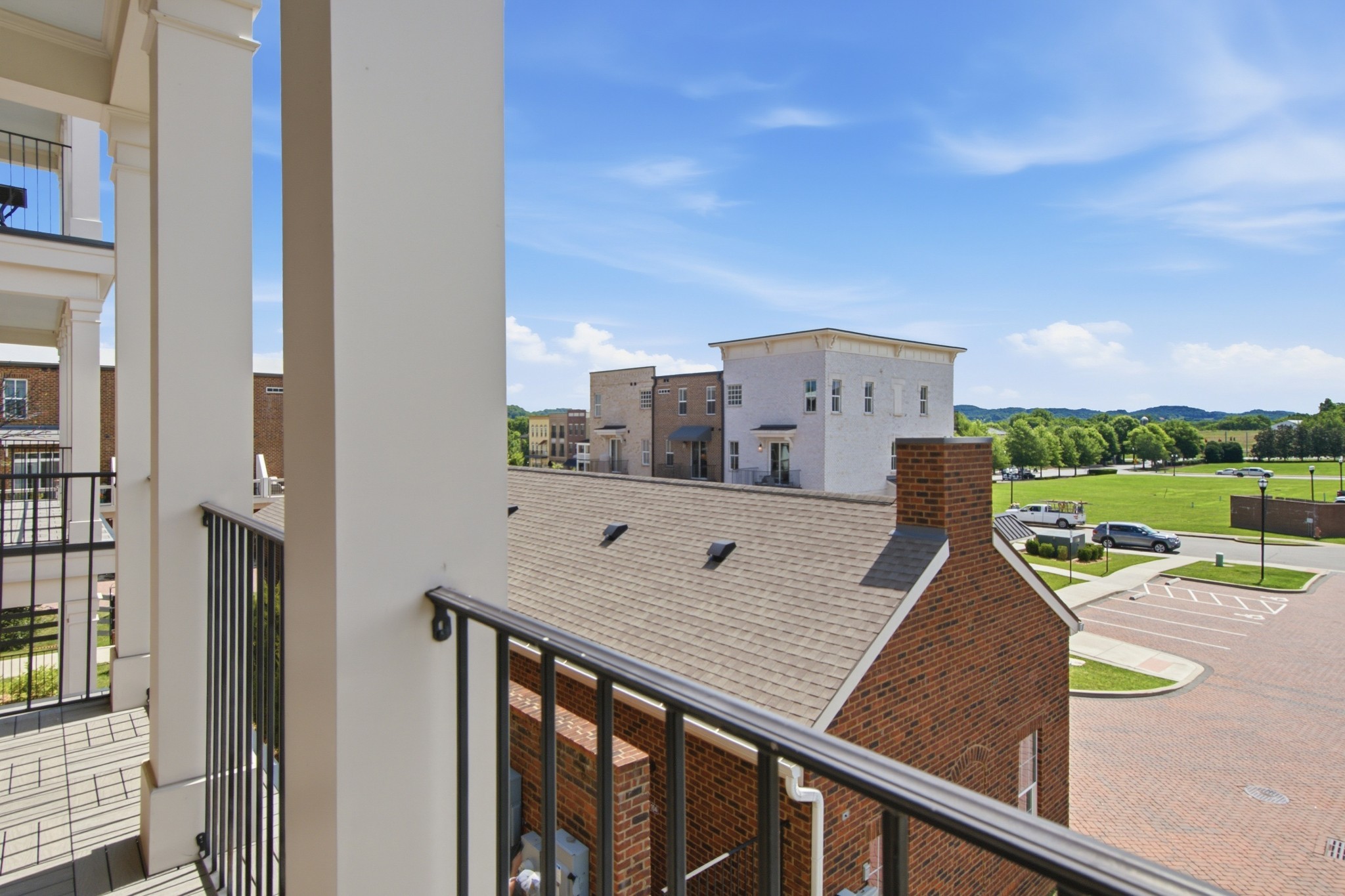 2089 Branford Pl Unit: 204