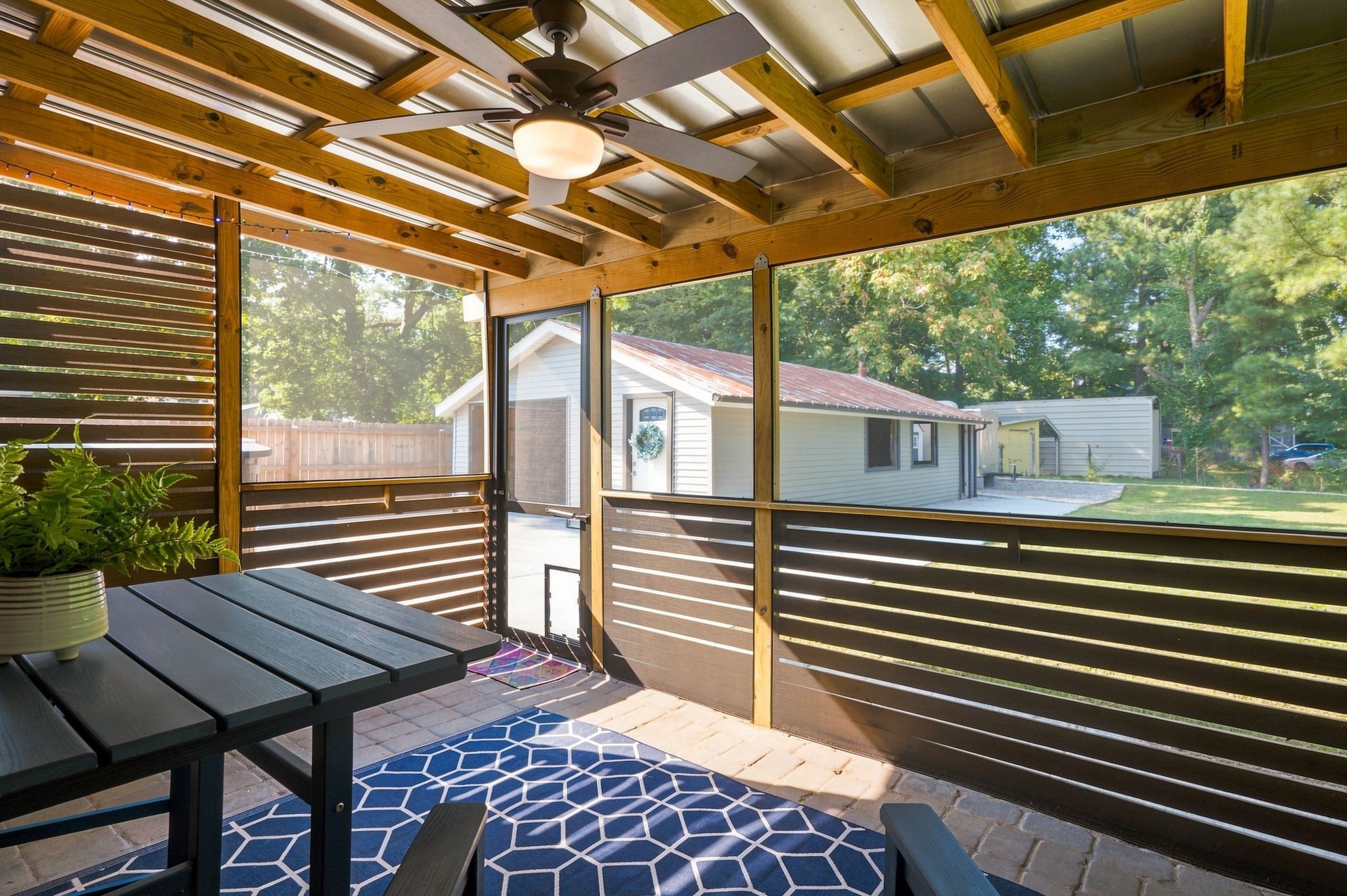 422 Green Acres Dr