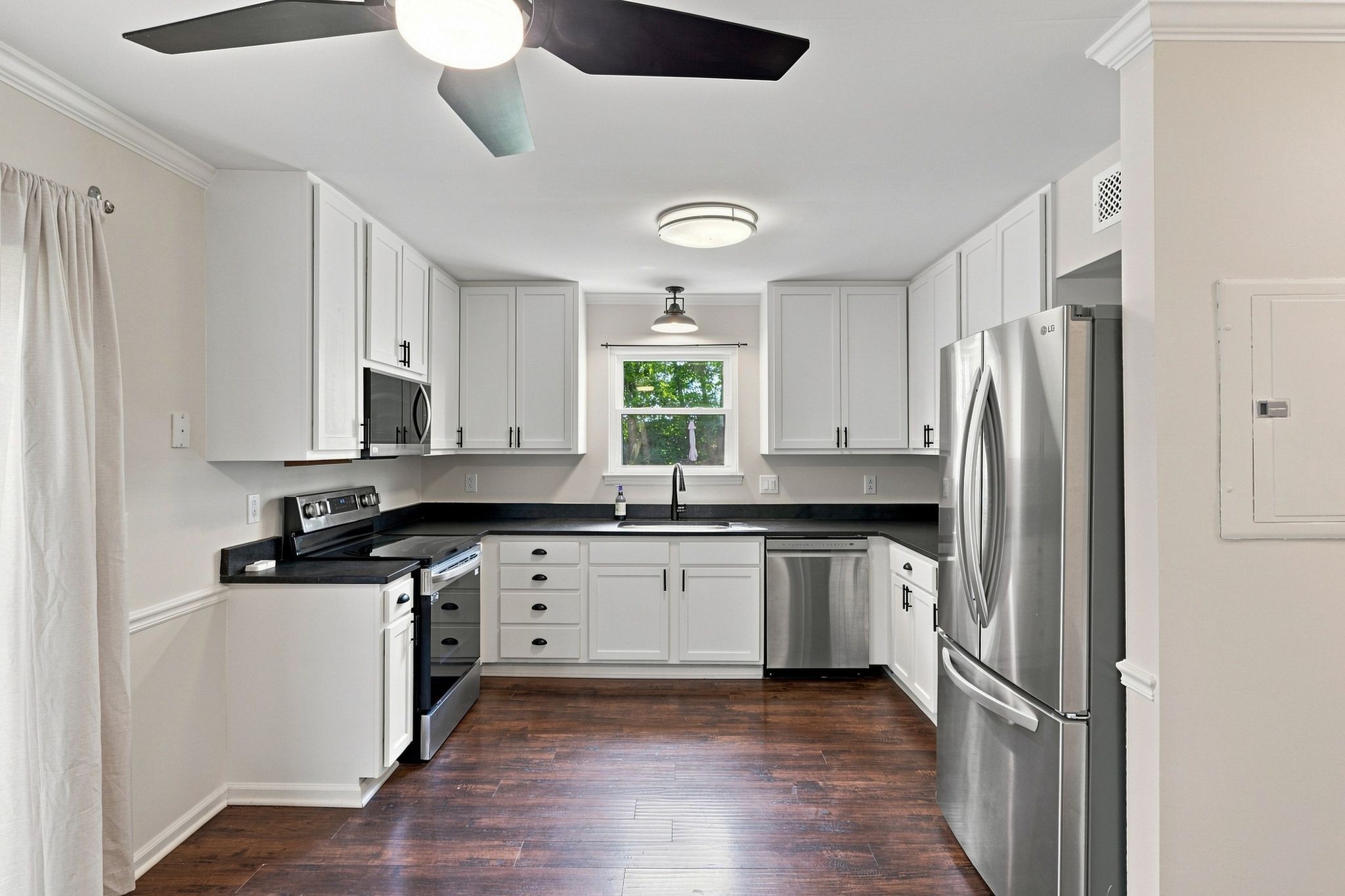 210 Yarmouth Ct