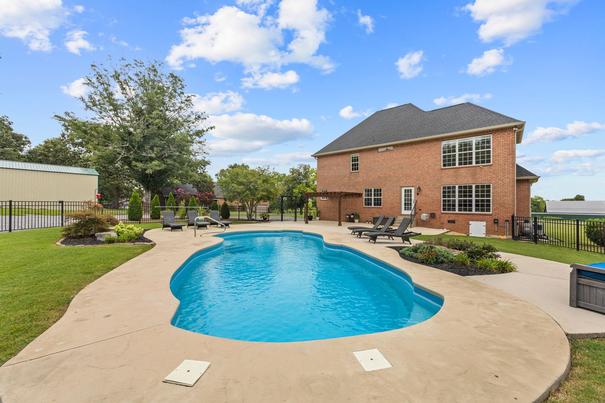 299 Karlee Dr