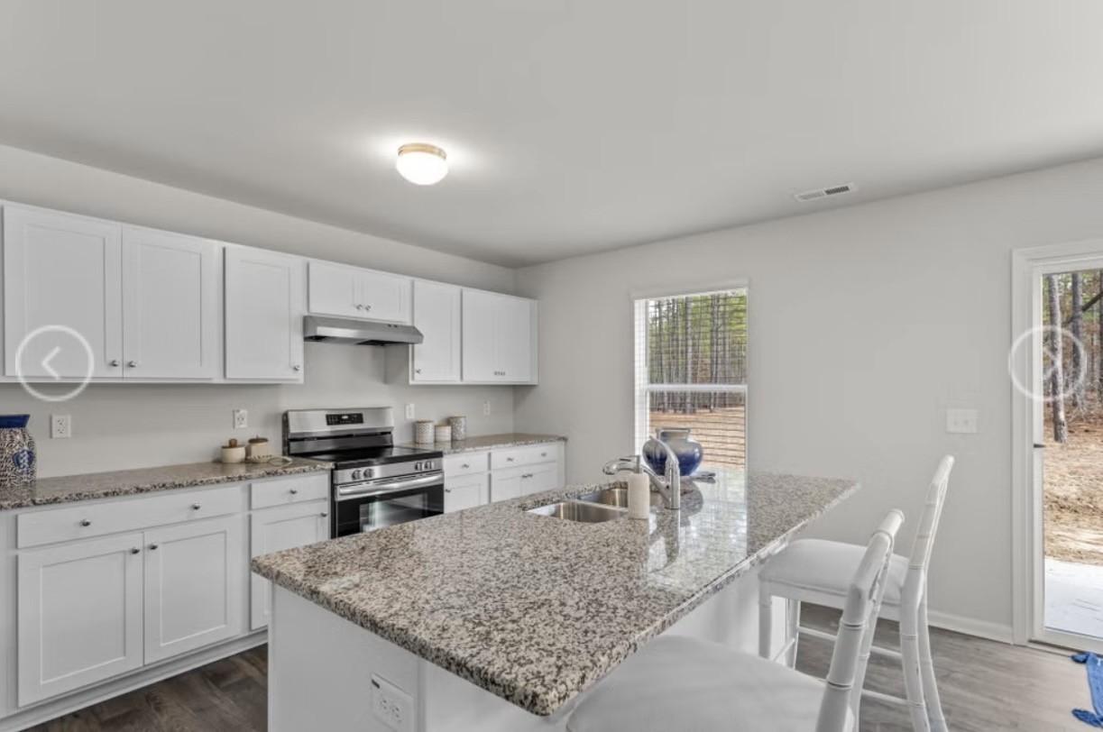 113 Jasper Way