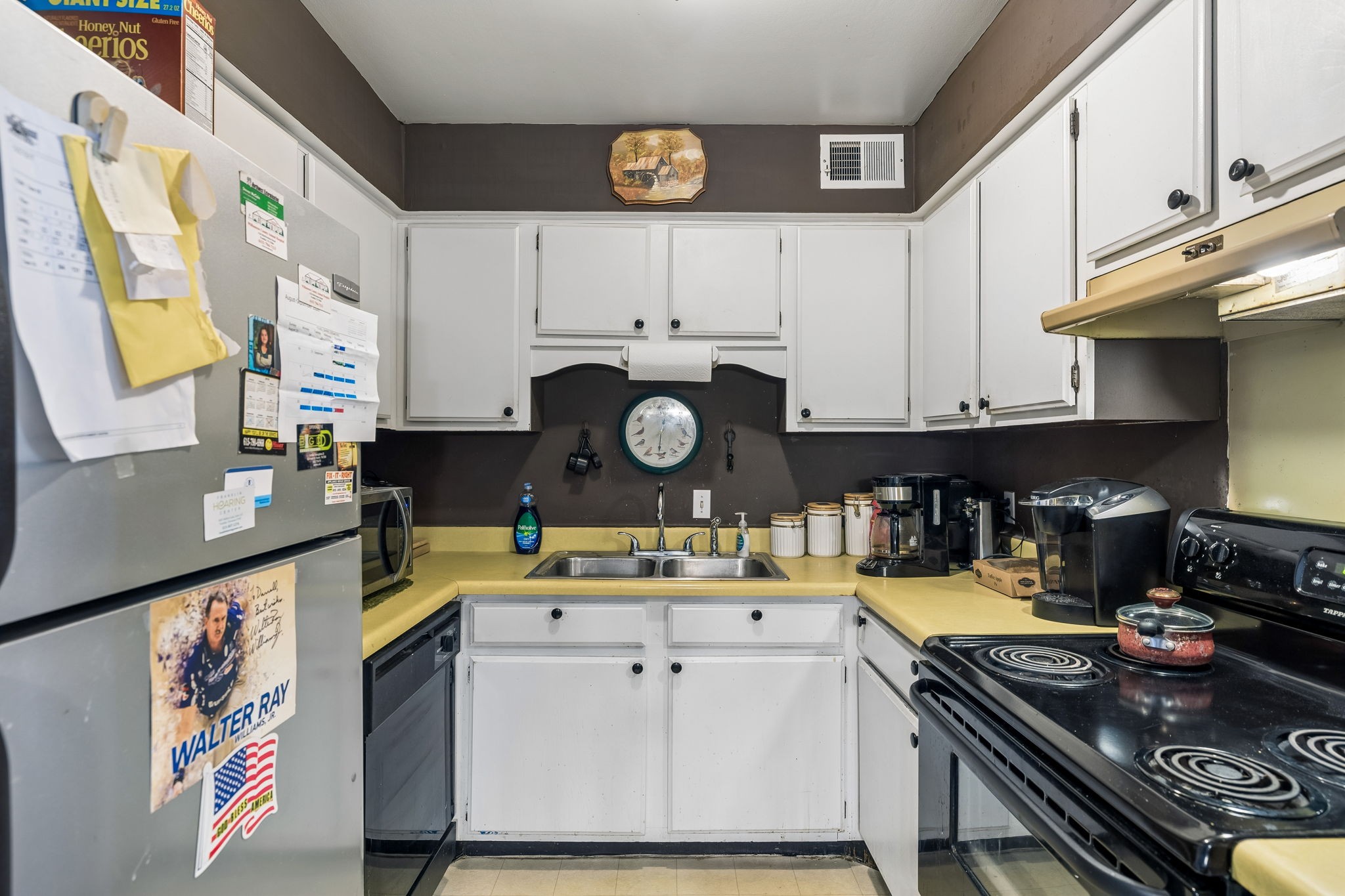 601 Boyd Mill Ave Unit: J7