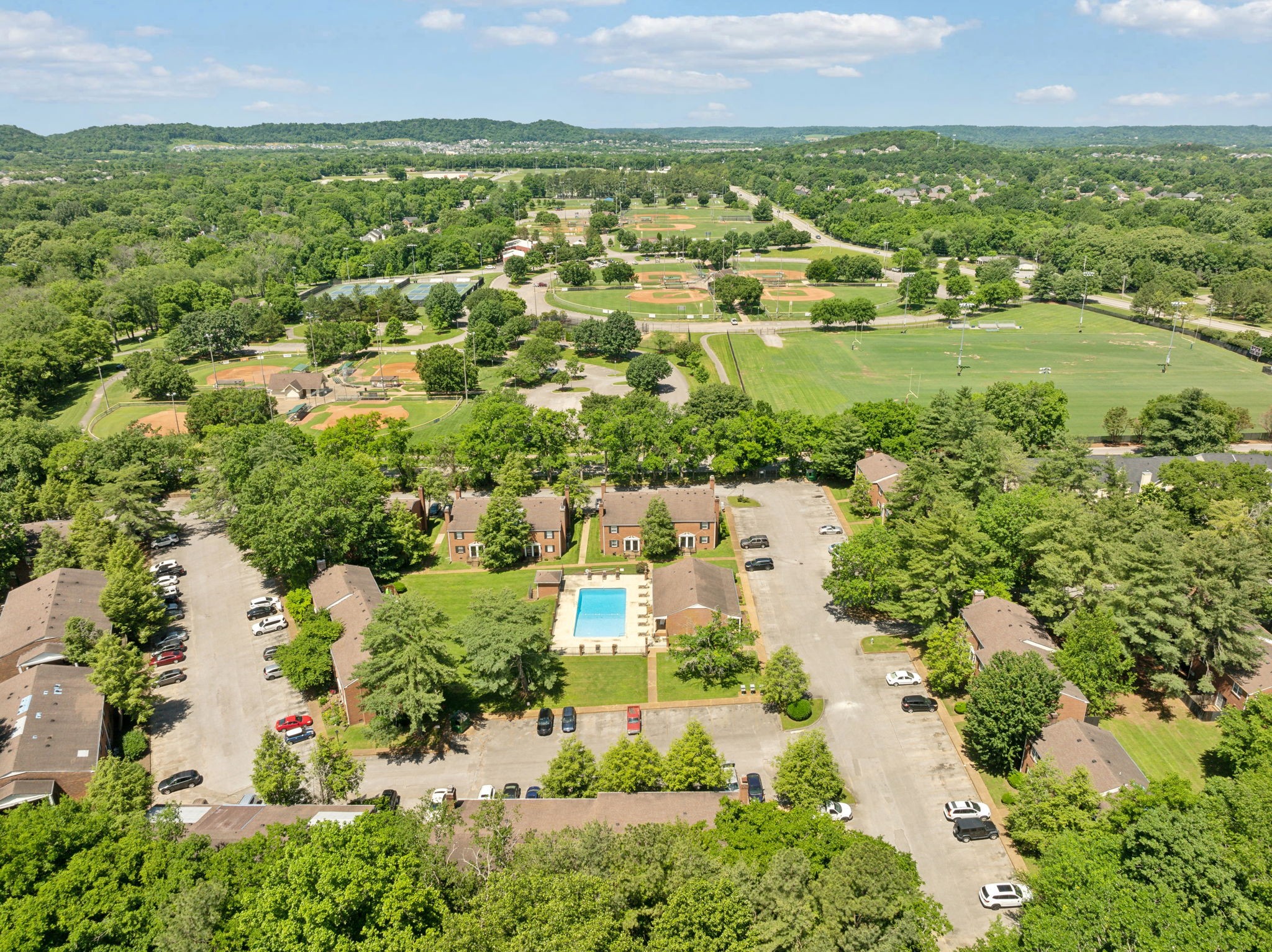 601 Boyd Mill Ave Unit: J7