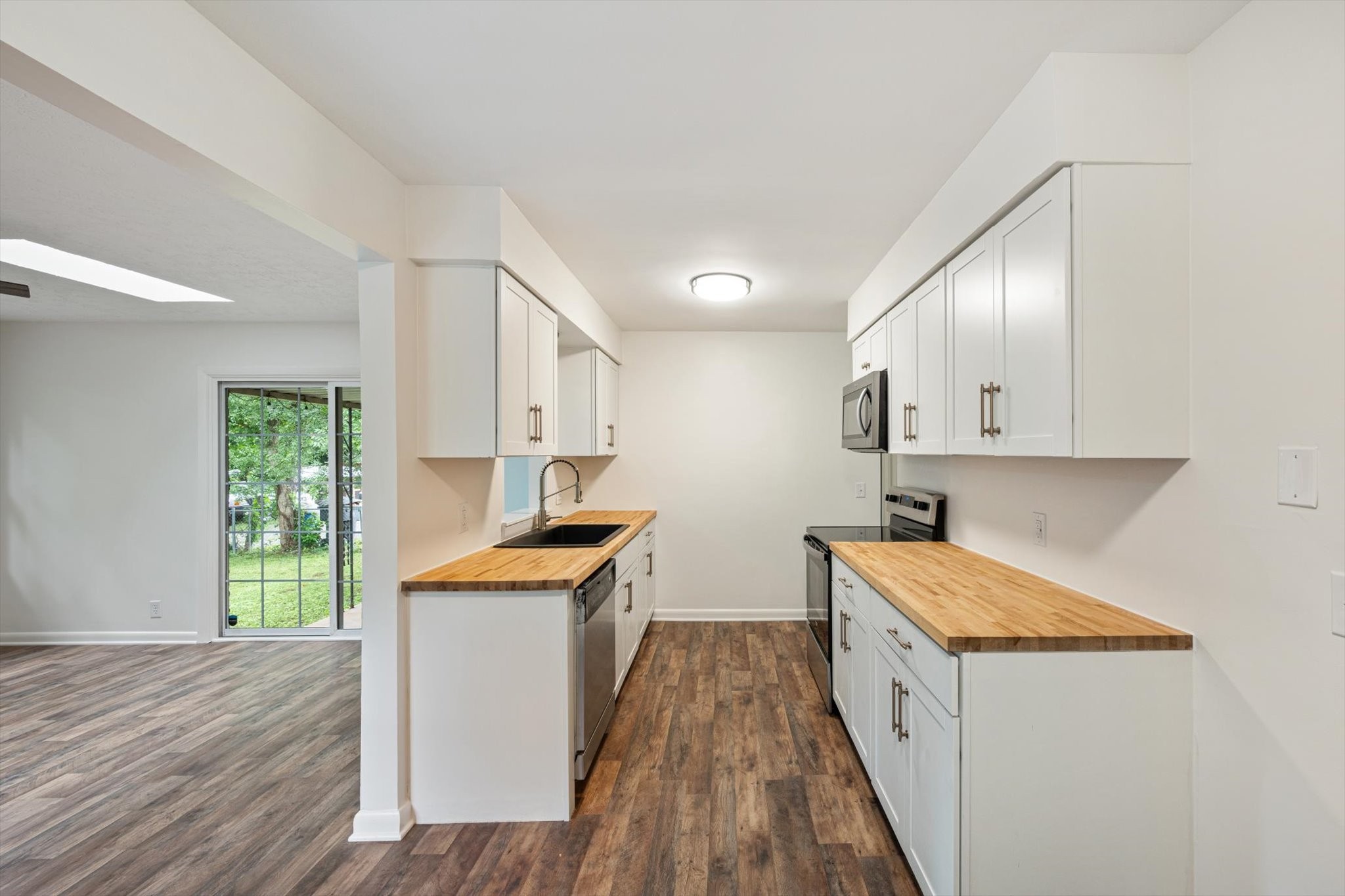 4981 Edmondson Pike
