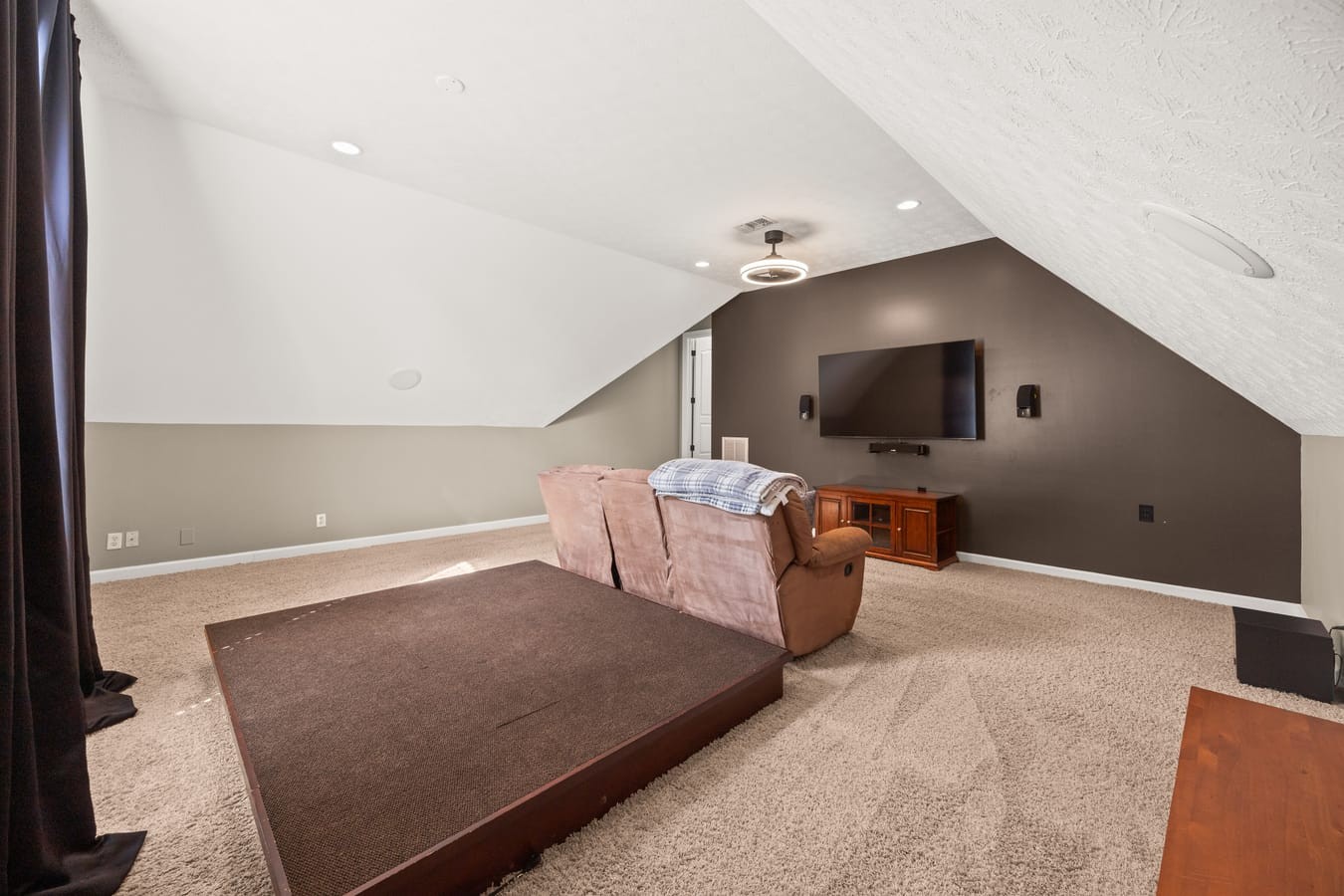 299 Karlee Dr