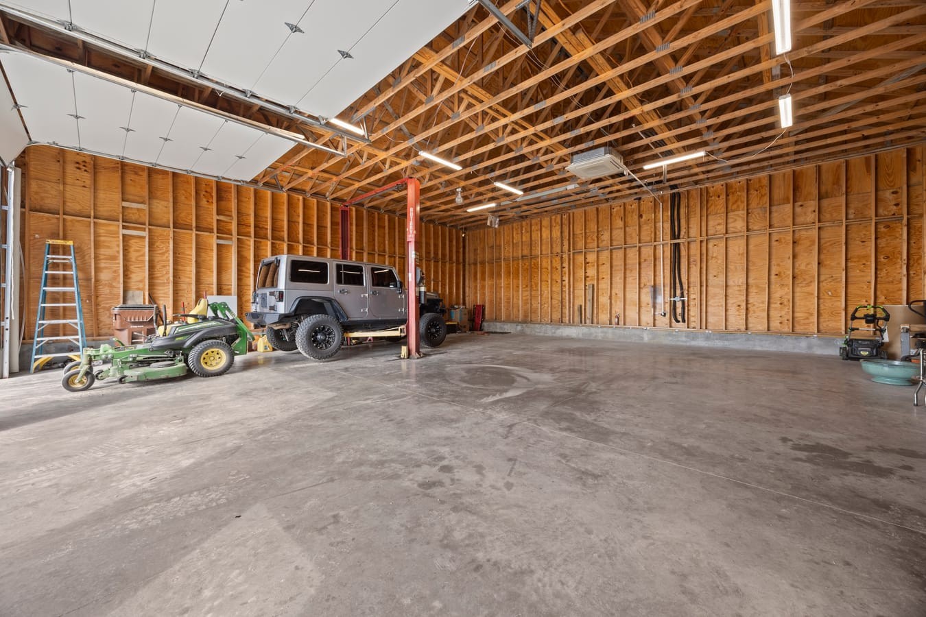 299 Karlee Dr