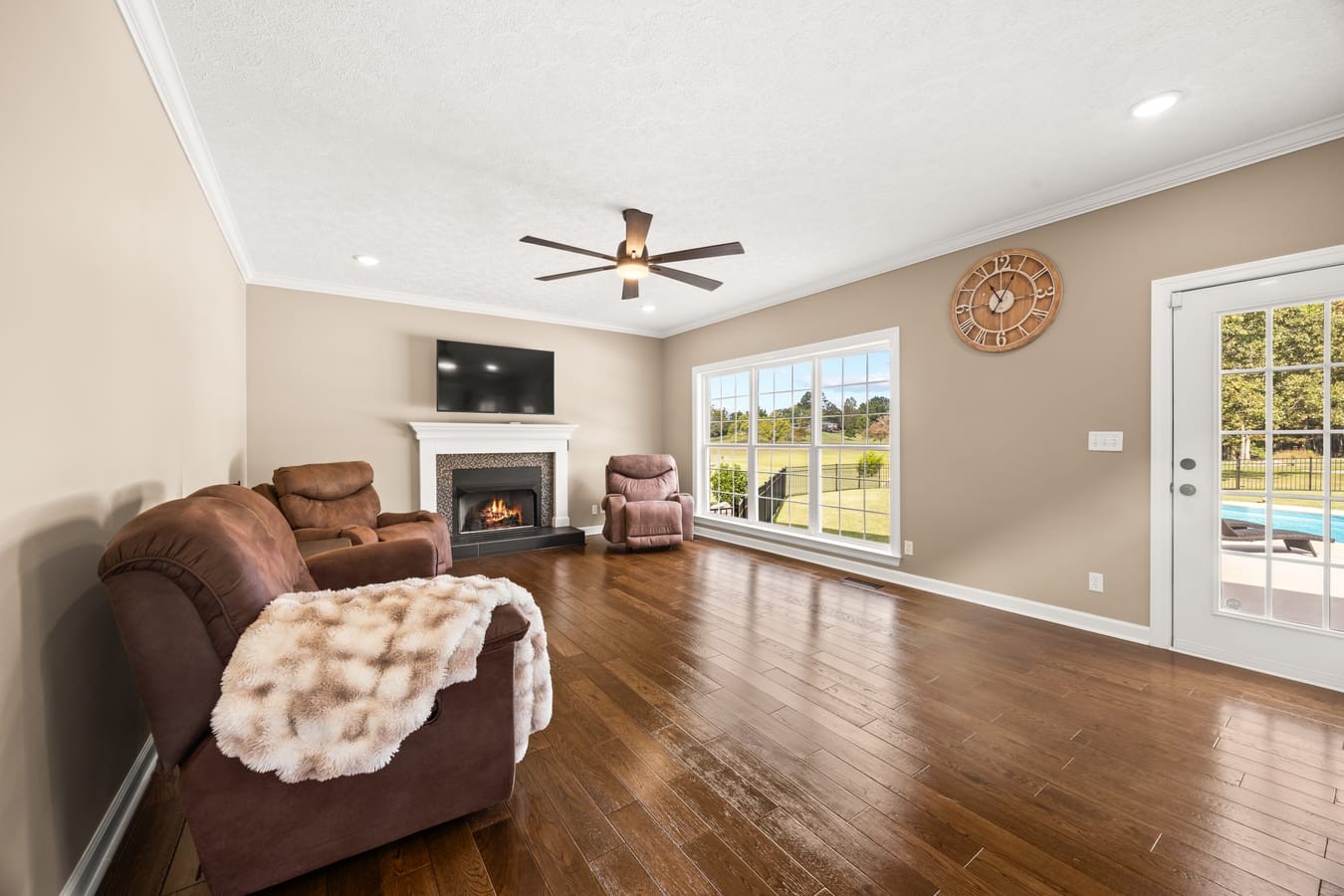 299 Karlee Dr