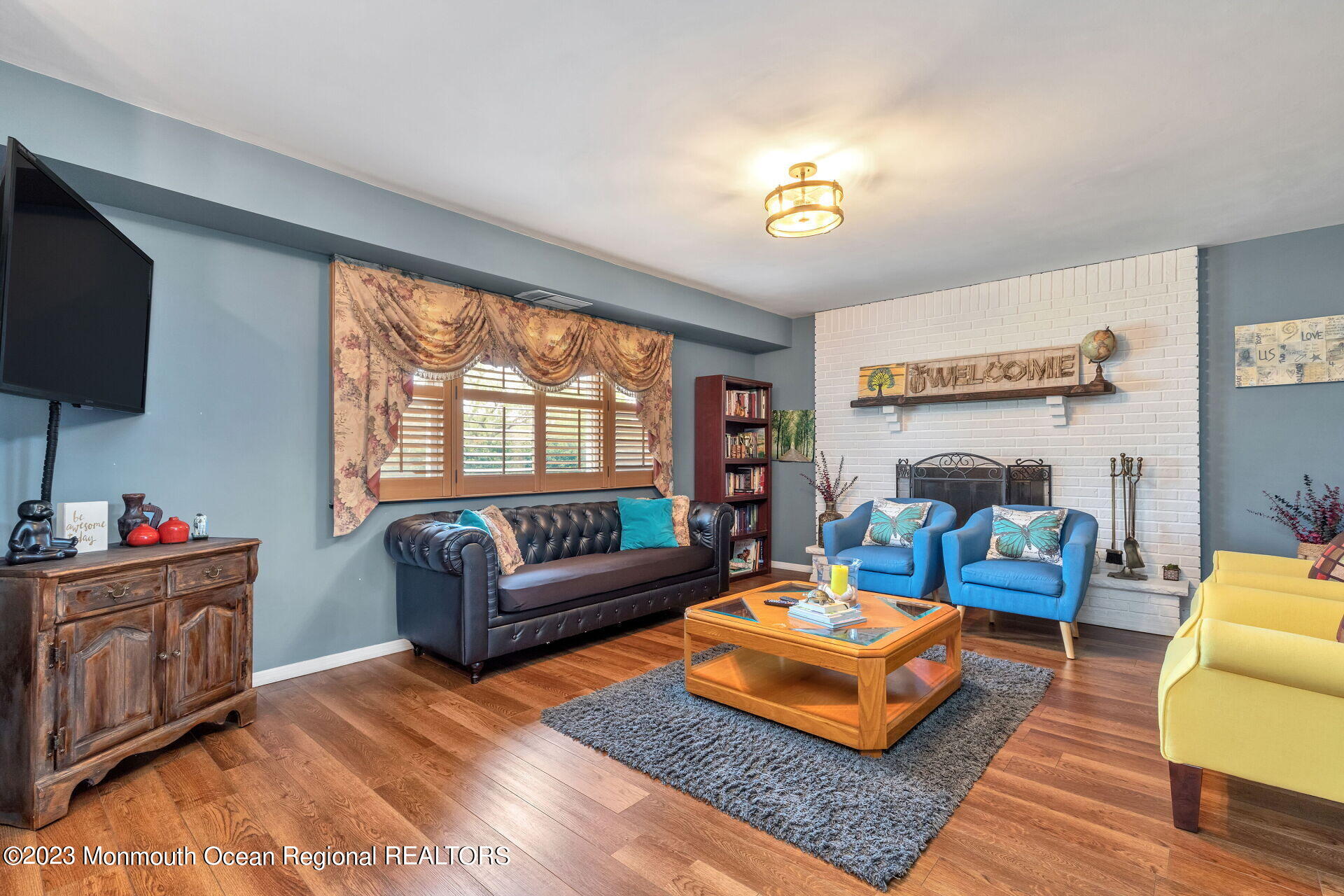 15 Galewood Drive