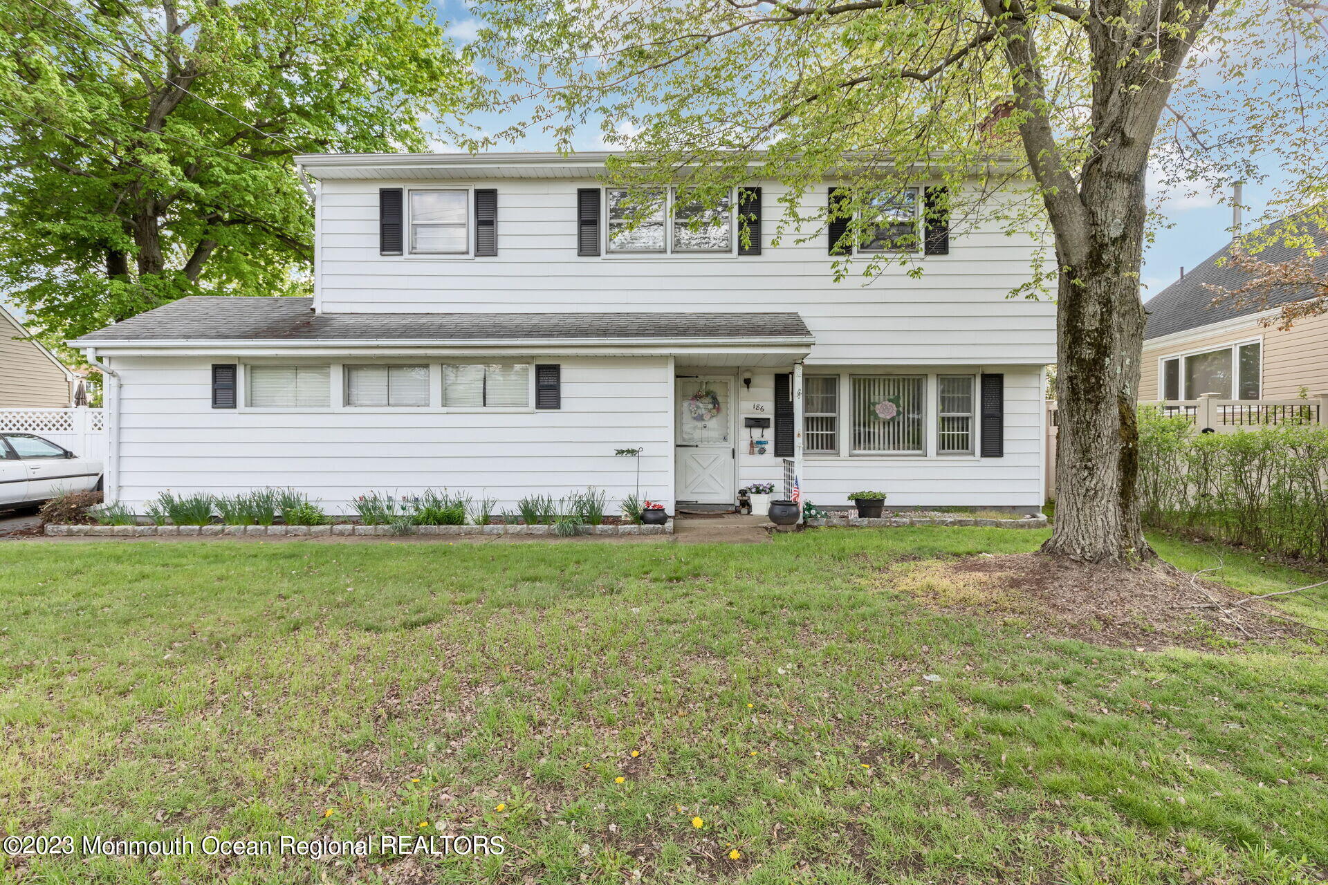 186 Middle Road