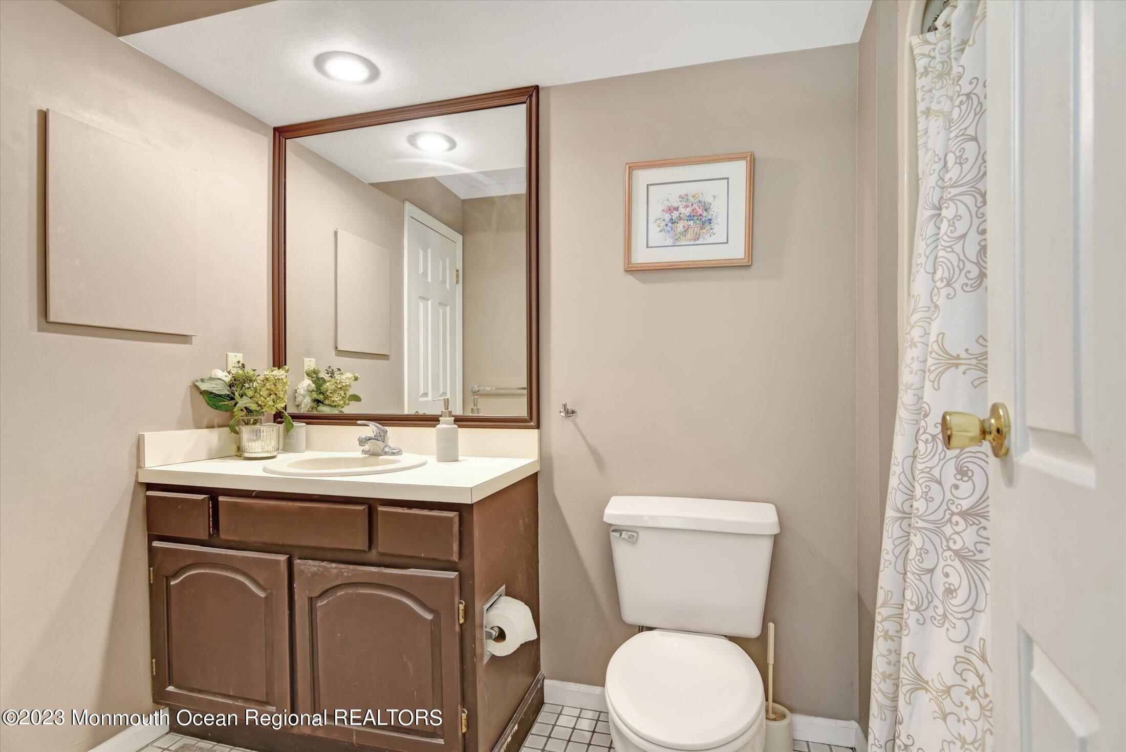 231 Grant Avenue, #6