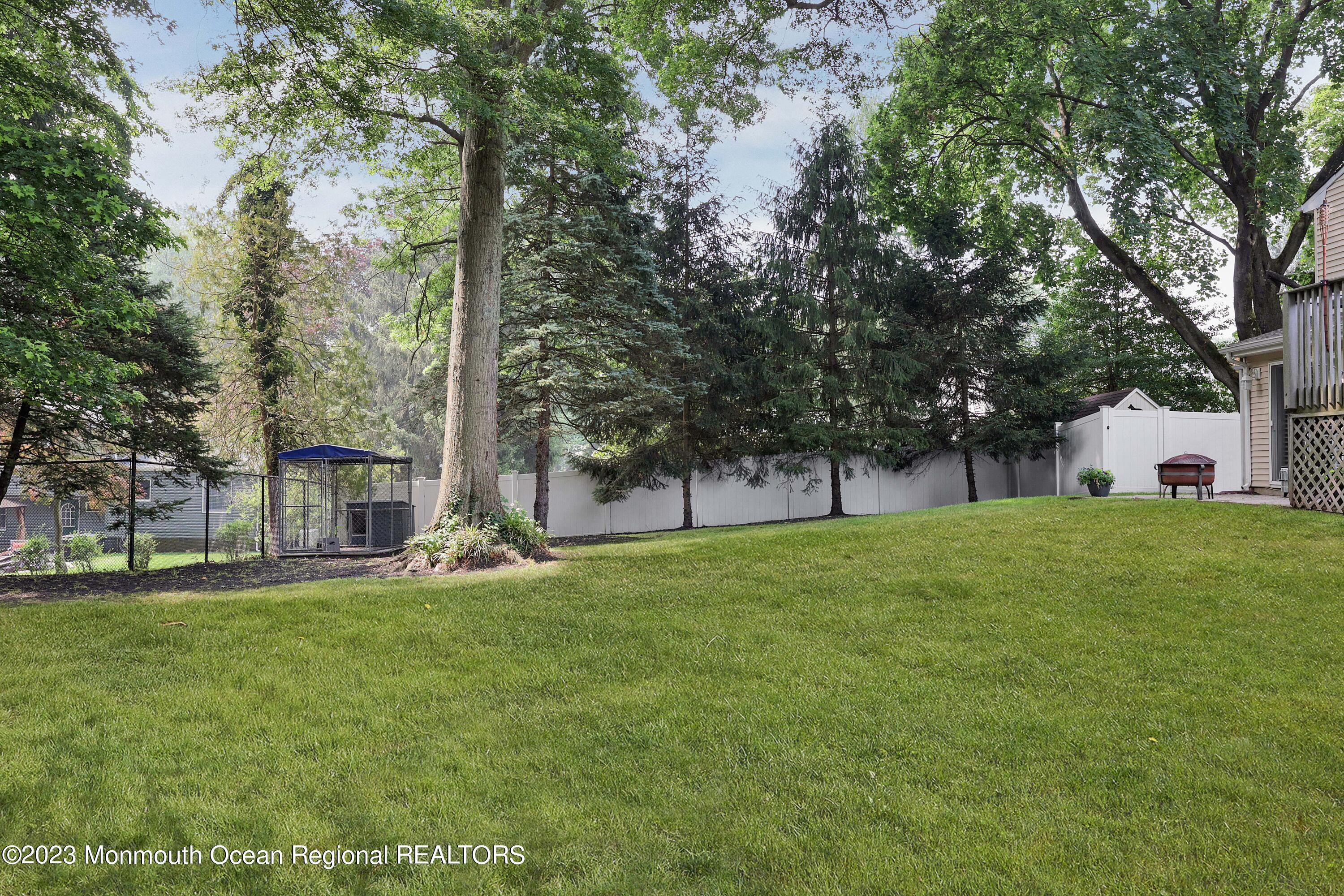 113 Apple Blossom Lane