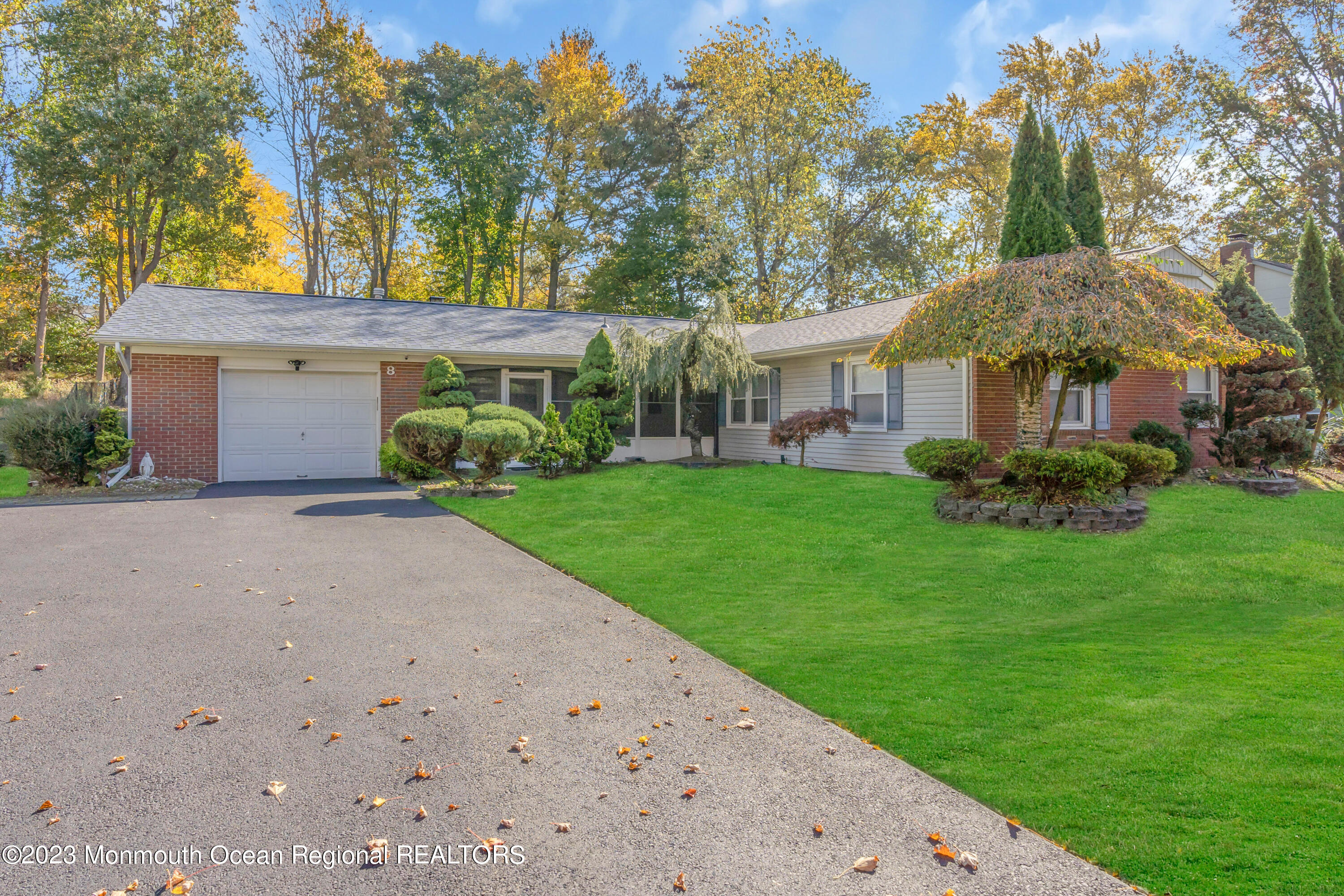 8 Mcintosh Lane