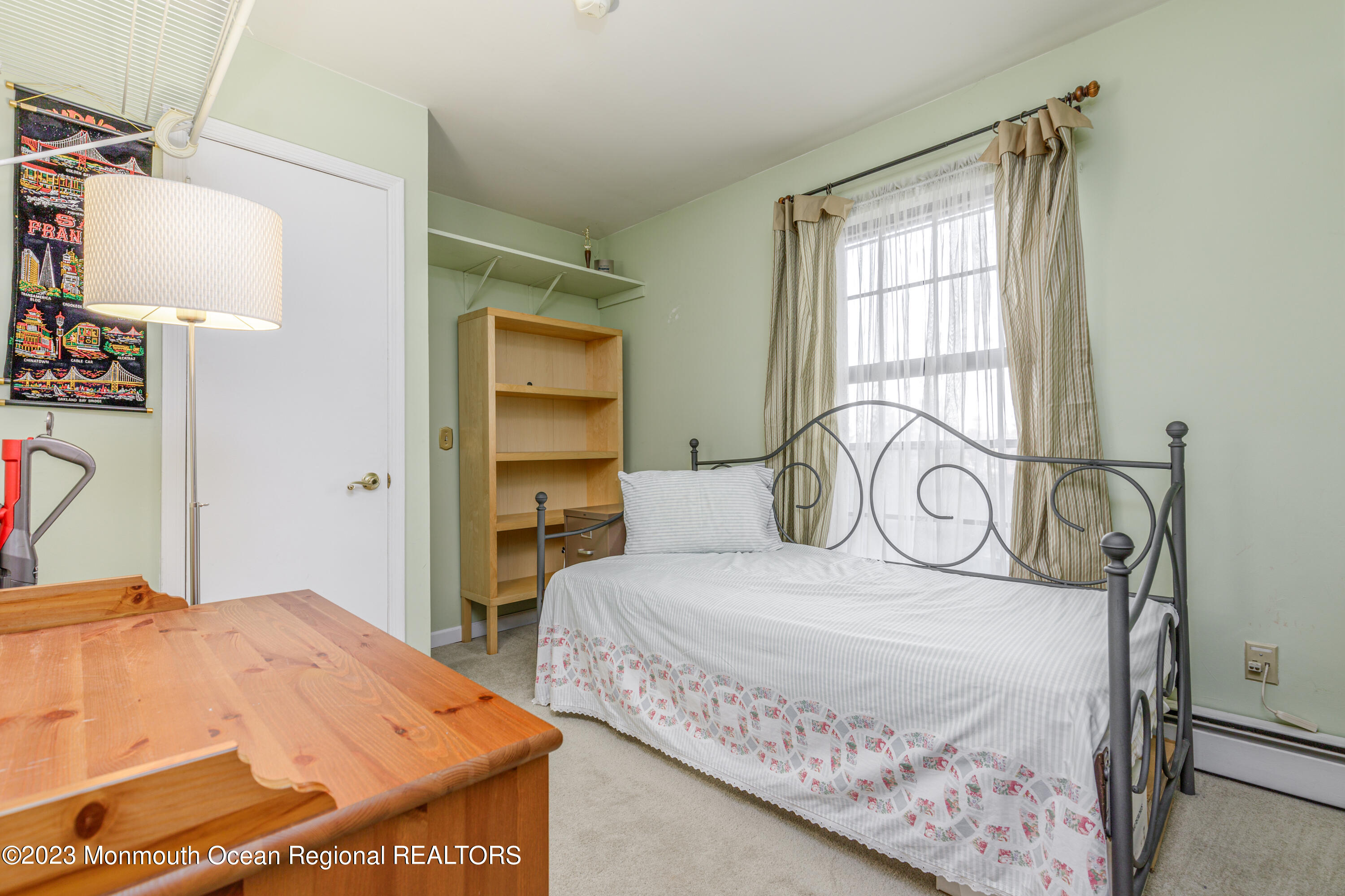 323 Gills Lane, 12E