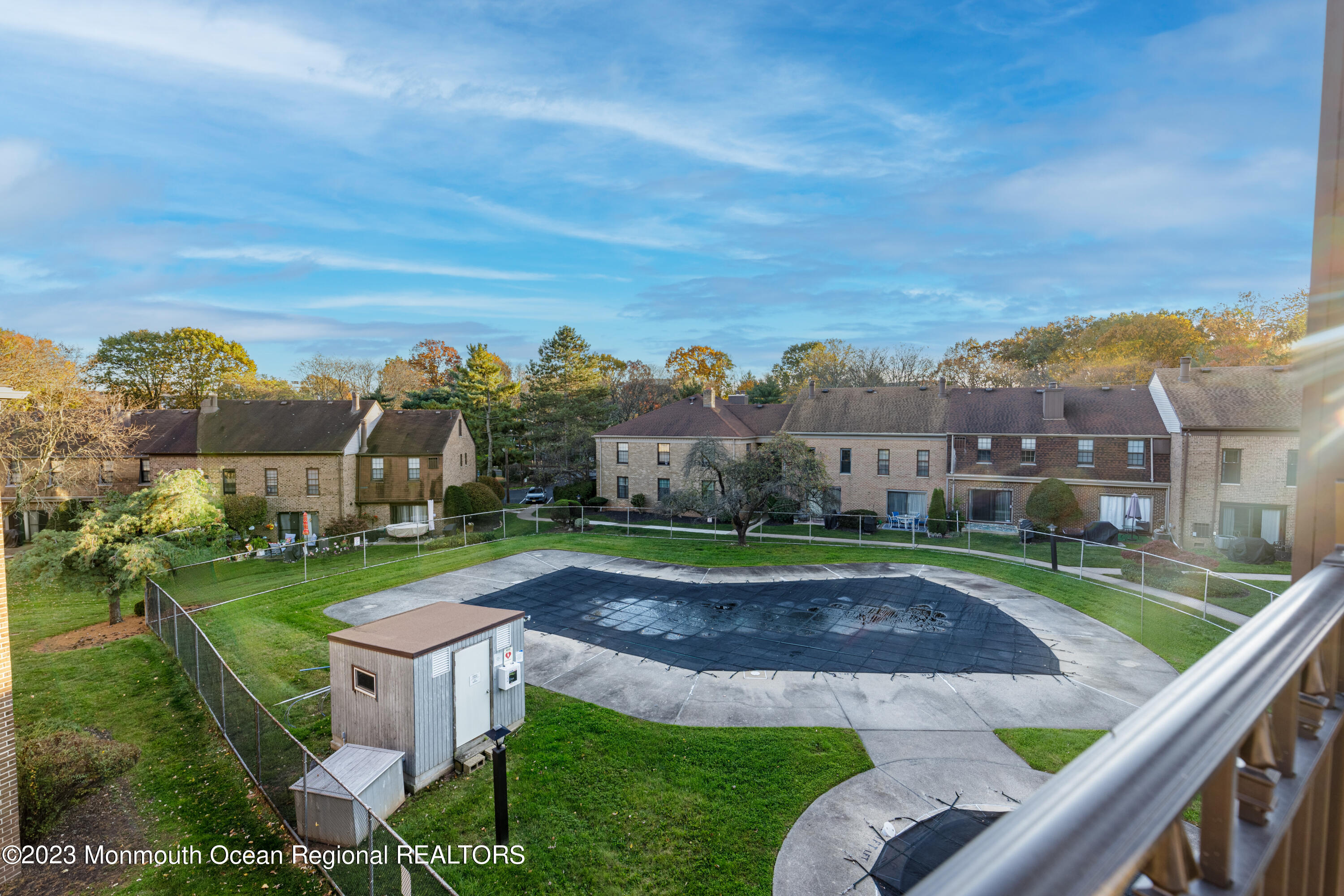 323 Gills Lane, 12E
