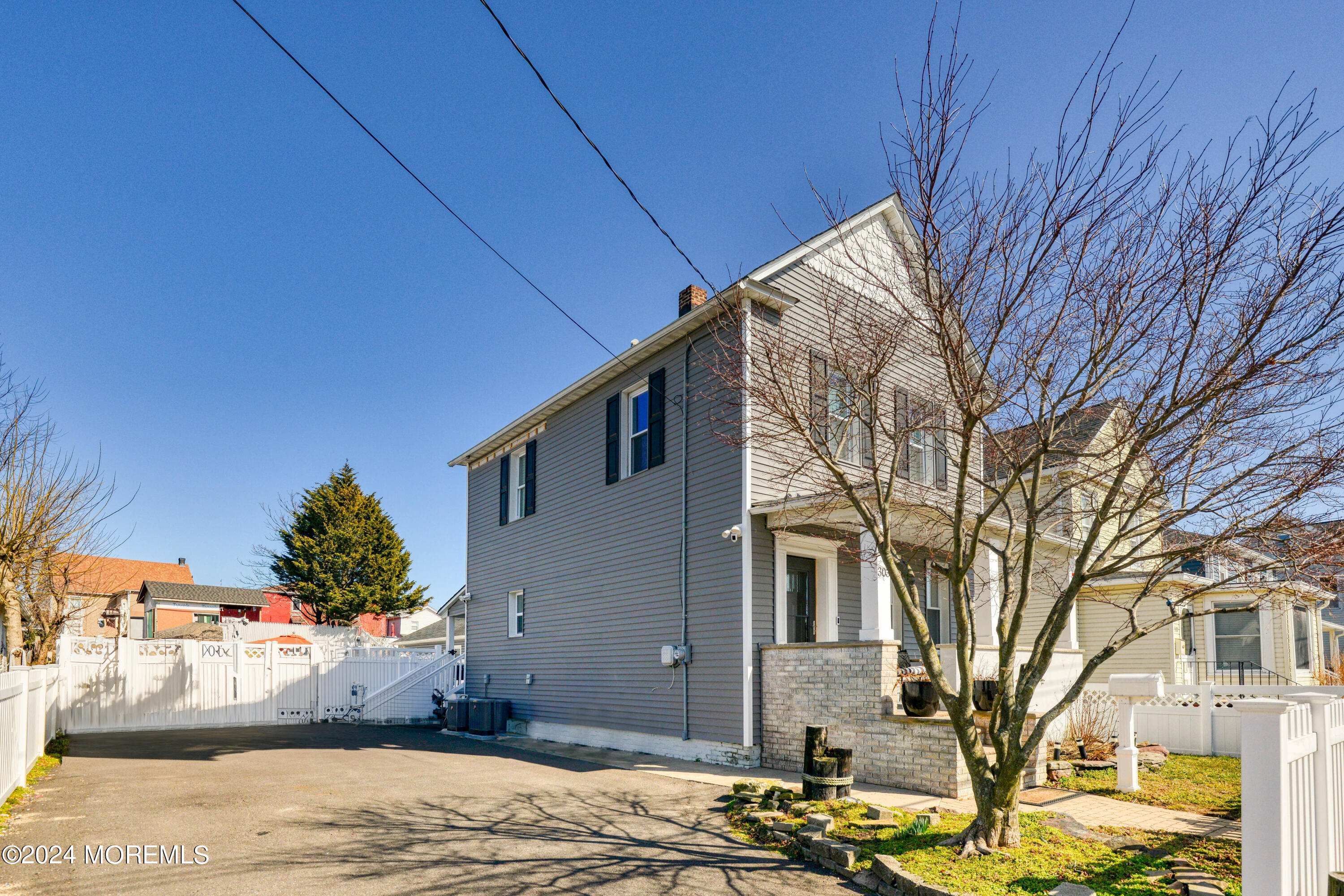 303 Poole Avenue