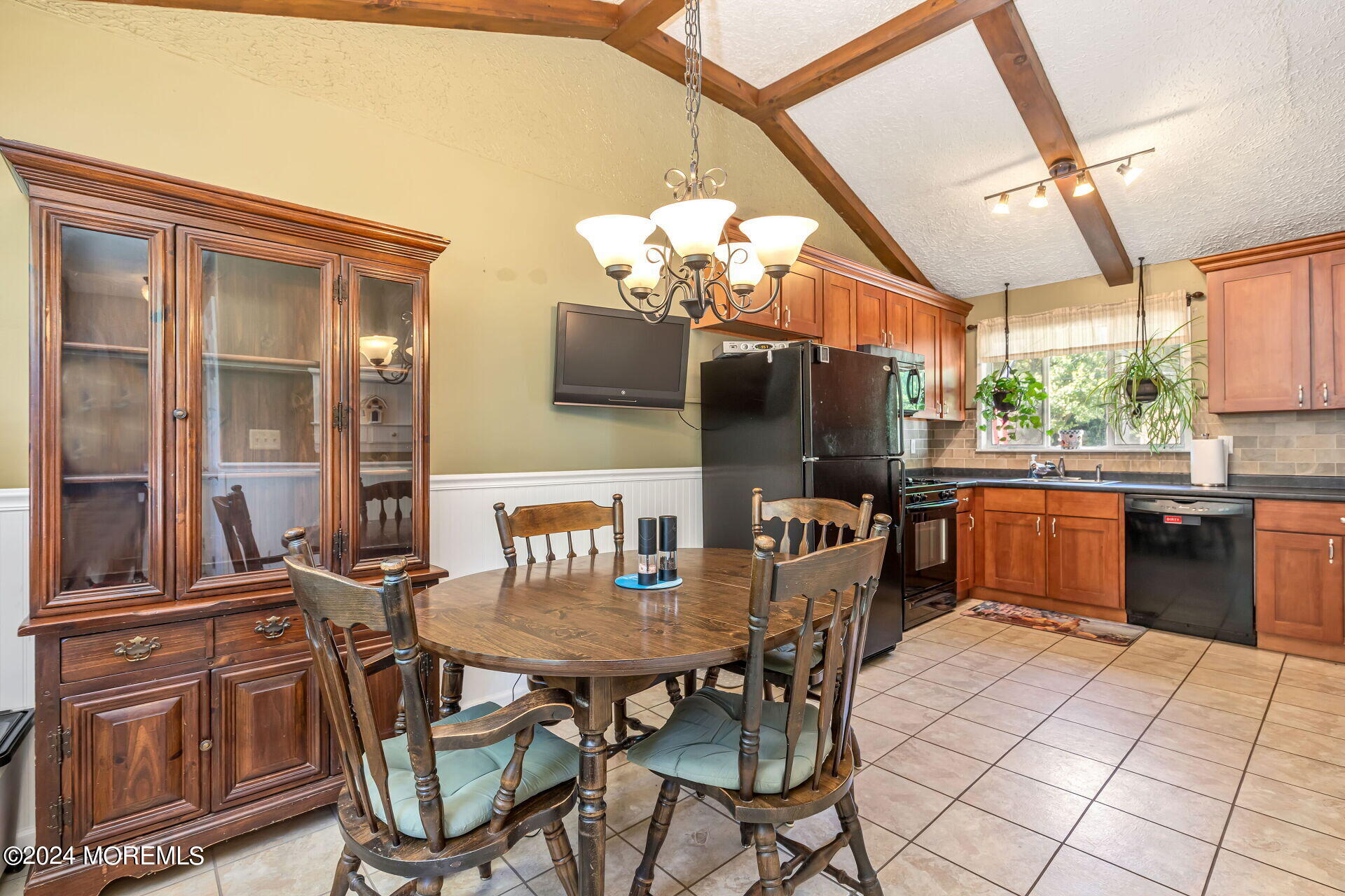 10 Knoll Terrace