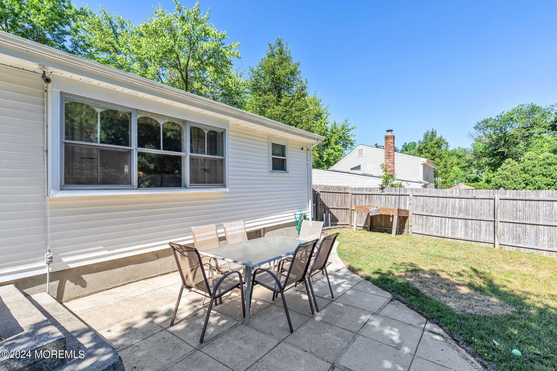 10 Knoll Terrace
