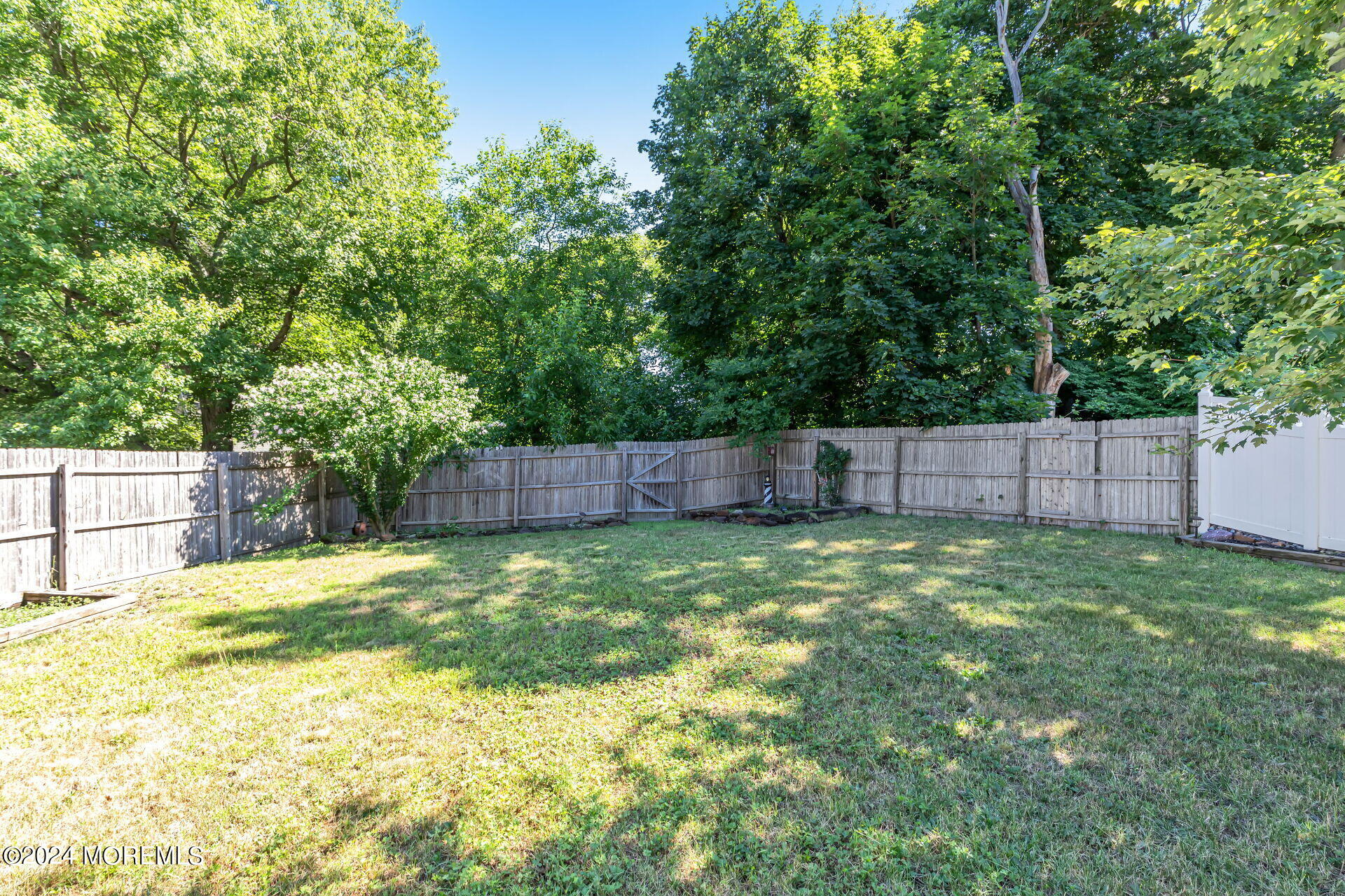10 Knoll Terrace