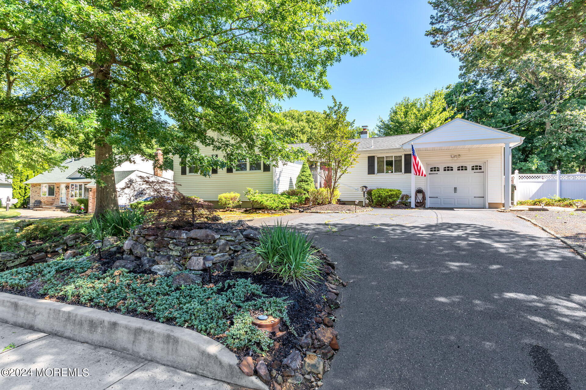 10 Knoll Terrace