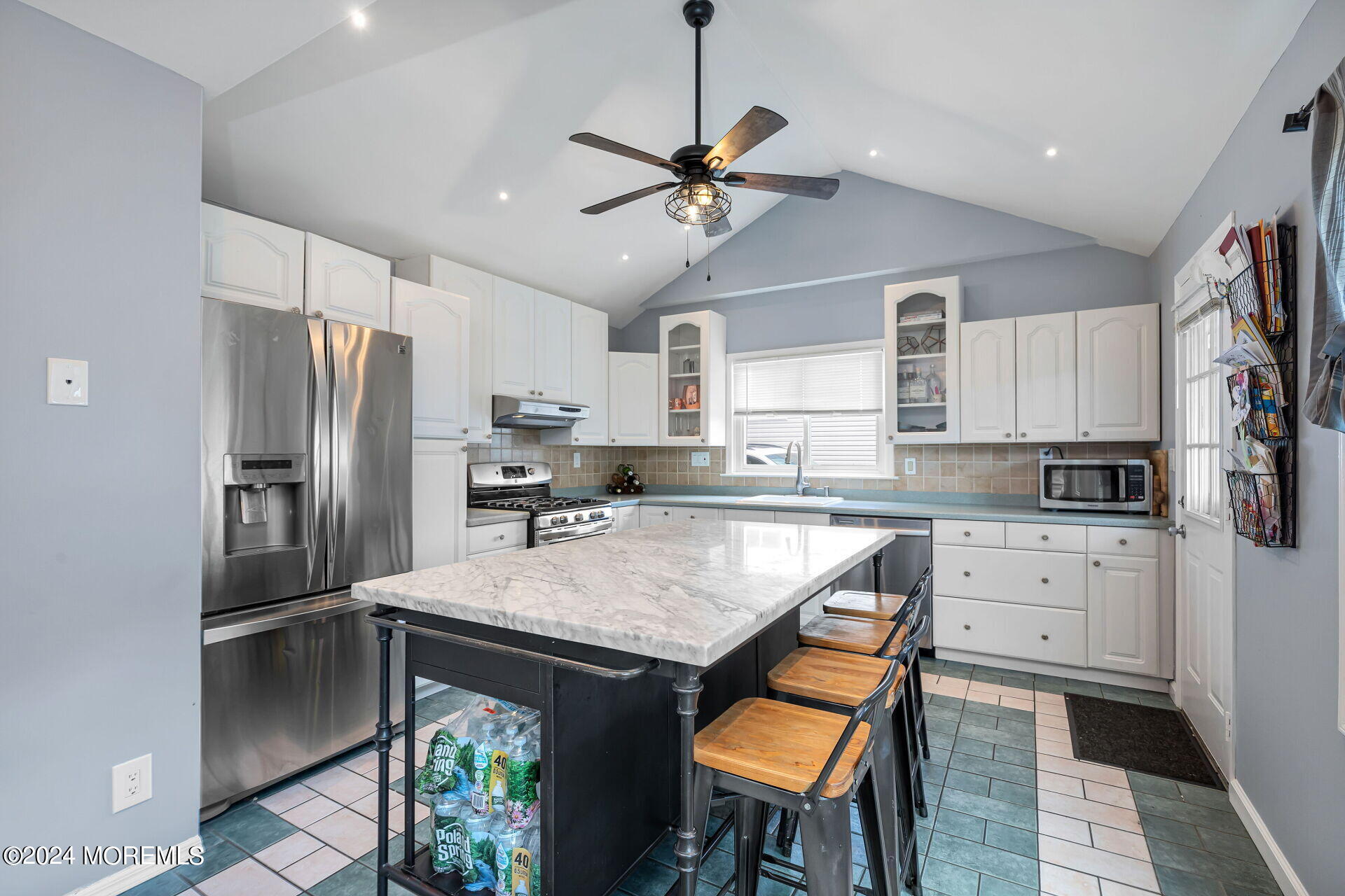12 Kremer Avenue