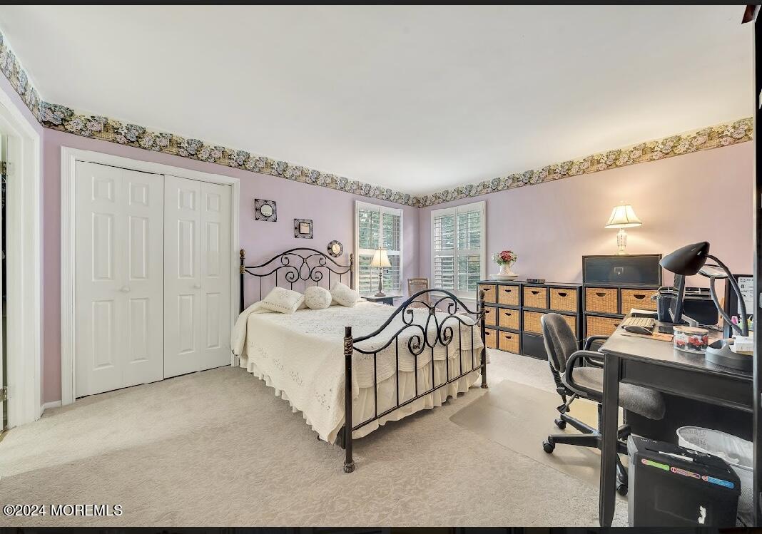 7 Commons Drive