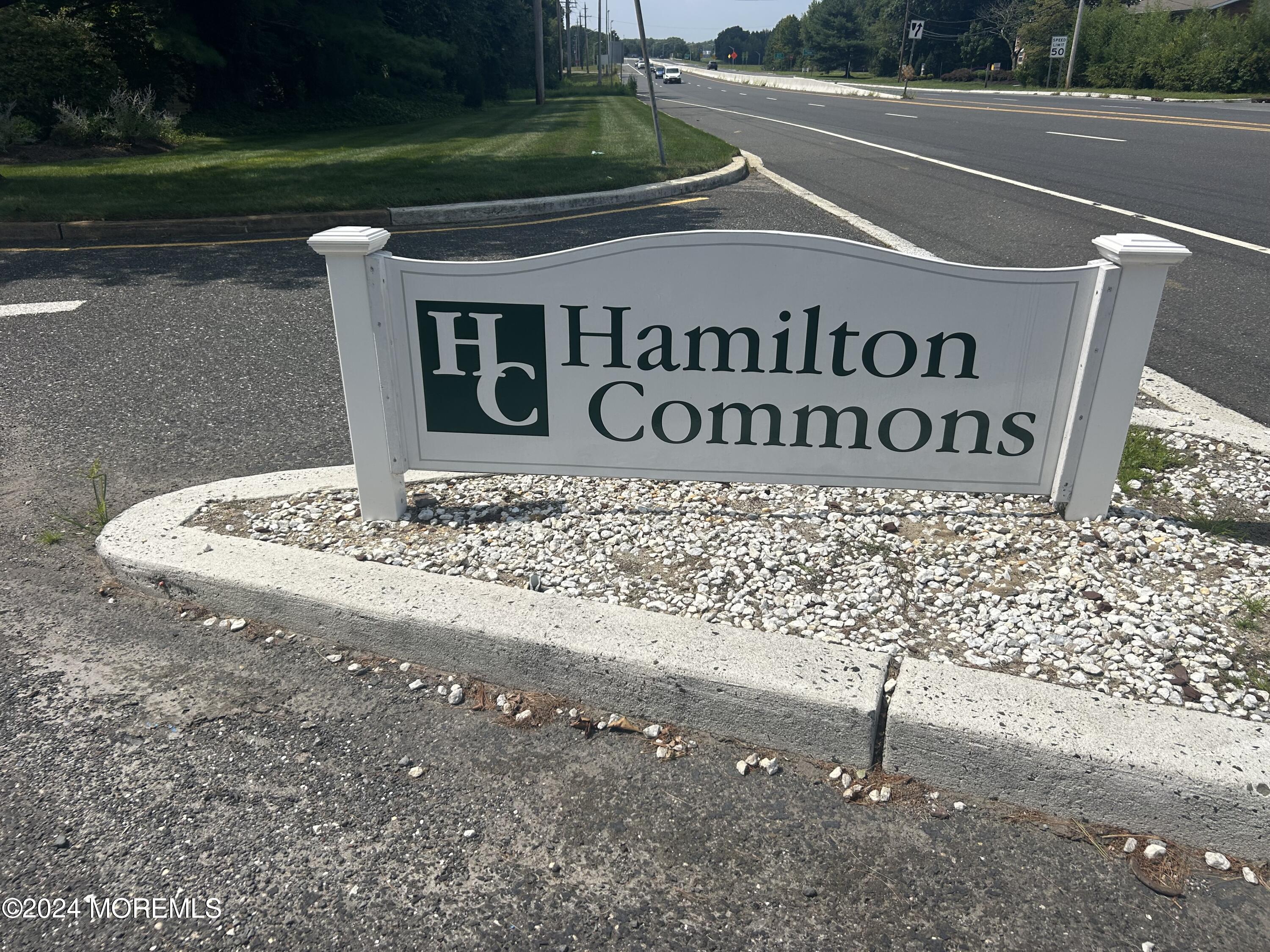 7 Commons Drive