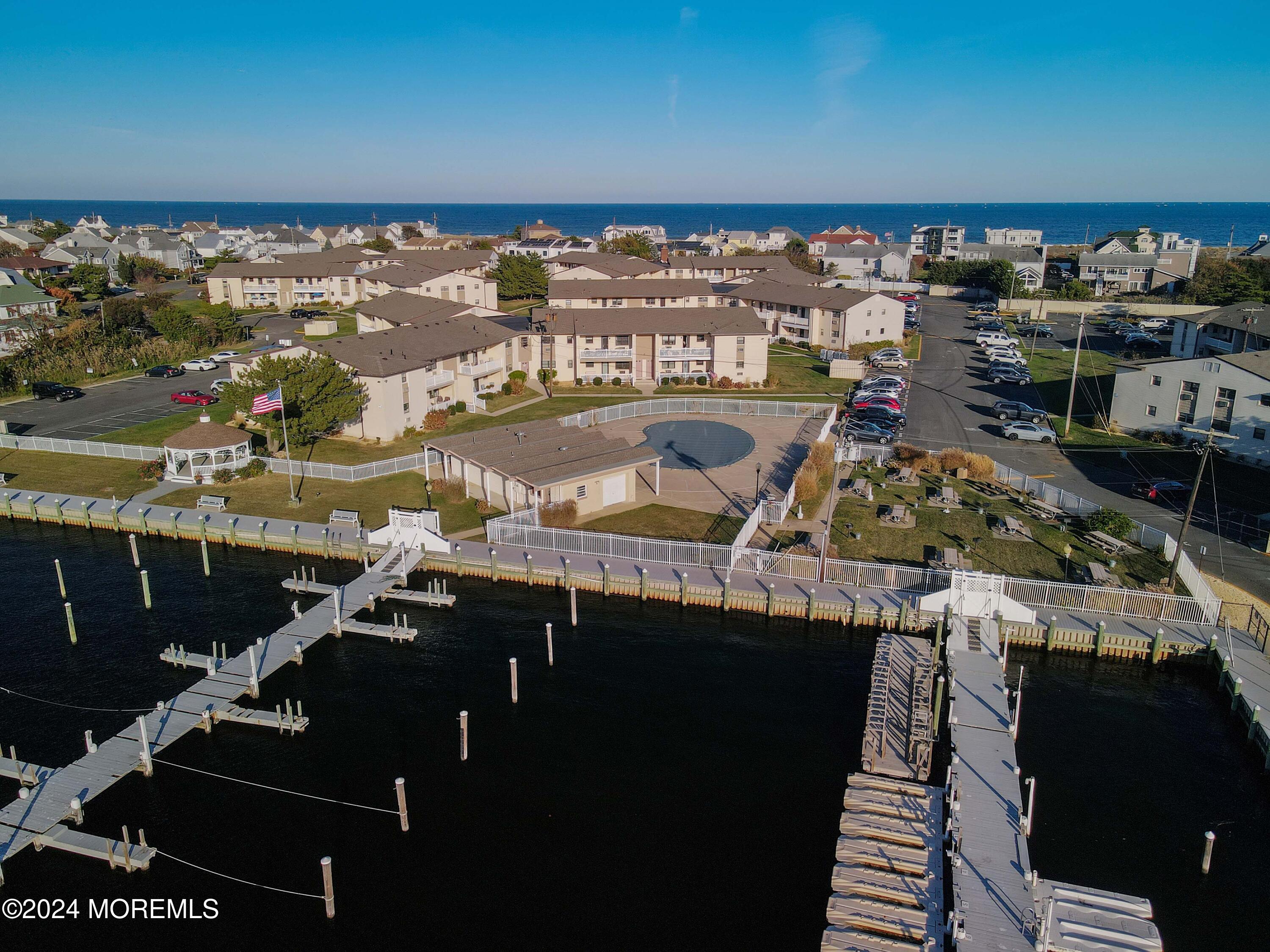 124 Wharfside Drive