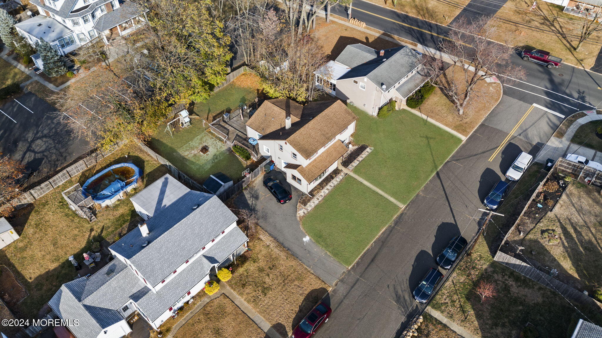 4 Deer Street