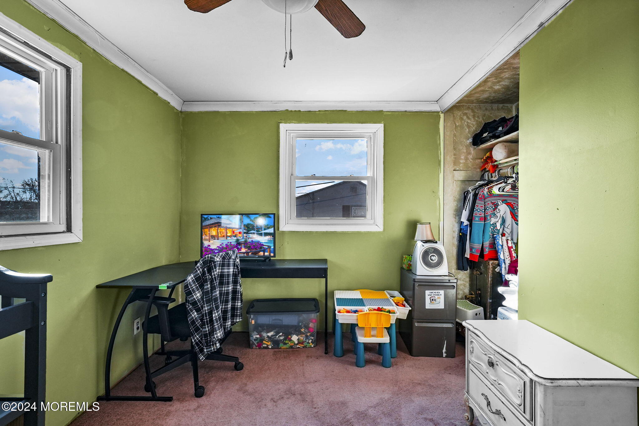 4 Deer Street